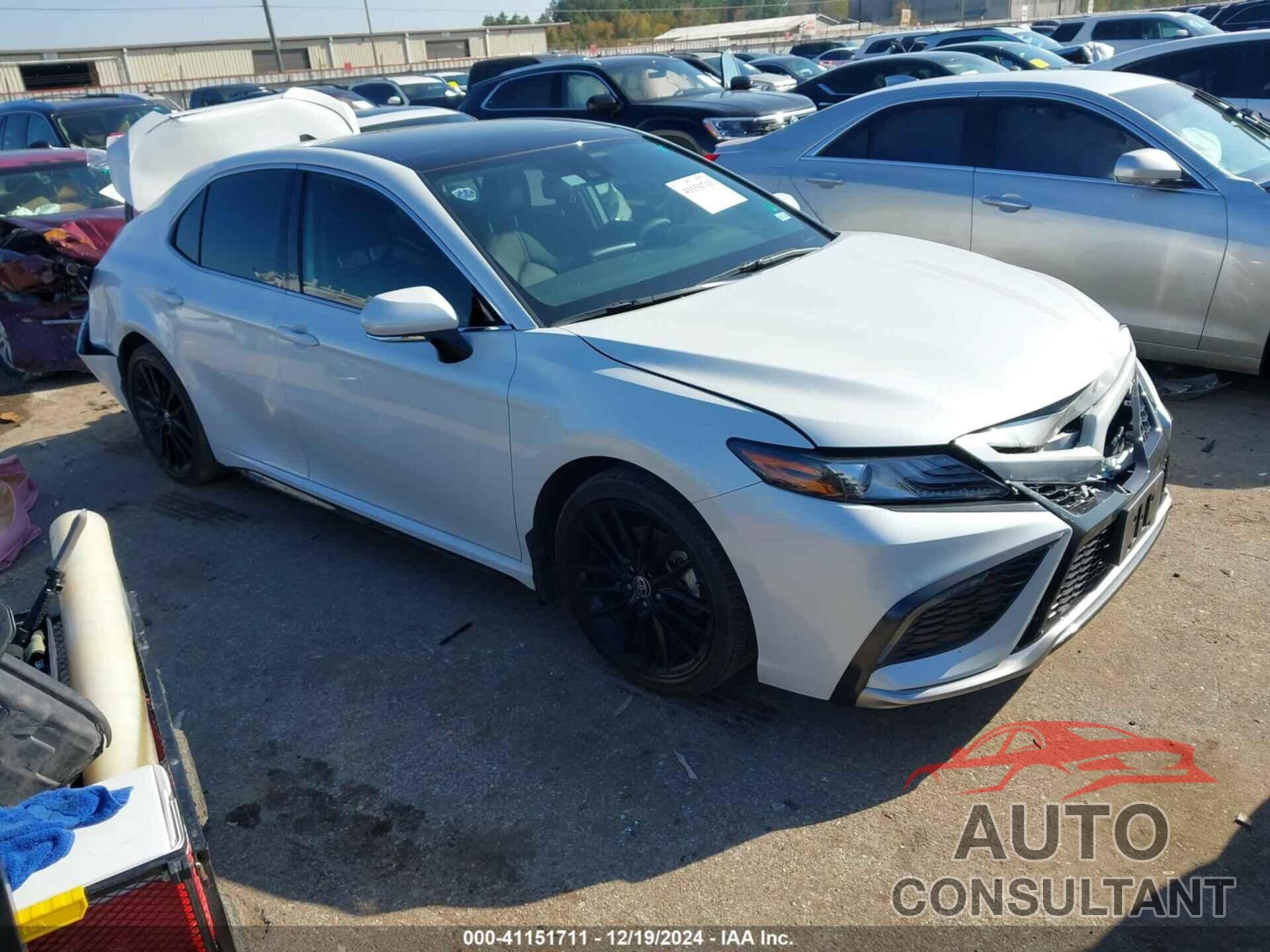 TOYOTA CAMRY 2023 - 4T1K61AK0PU087166