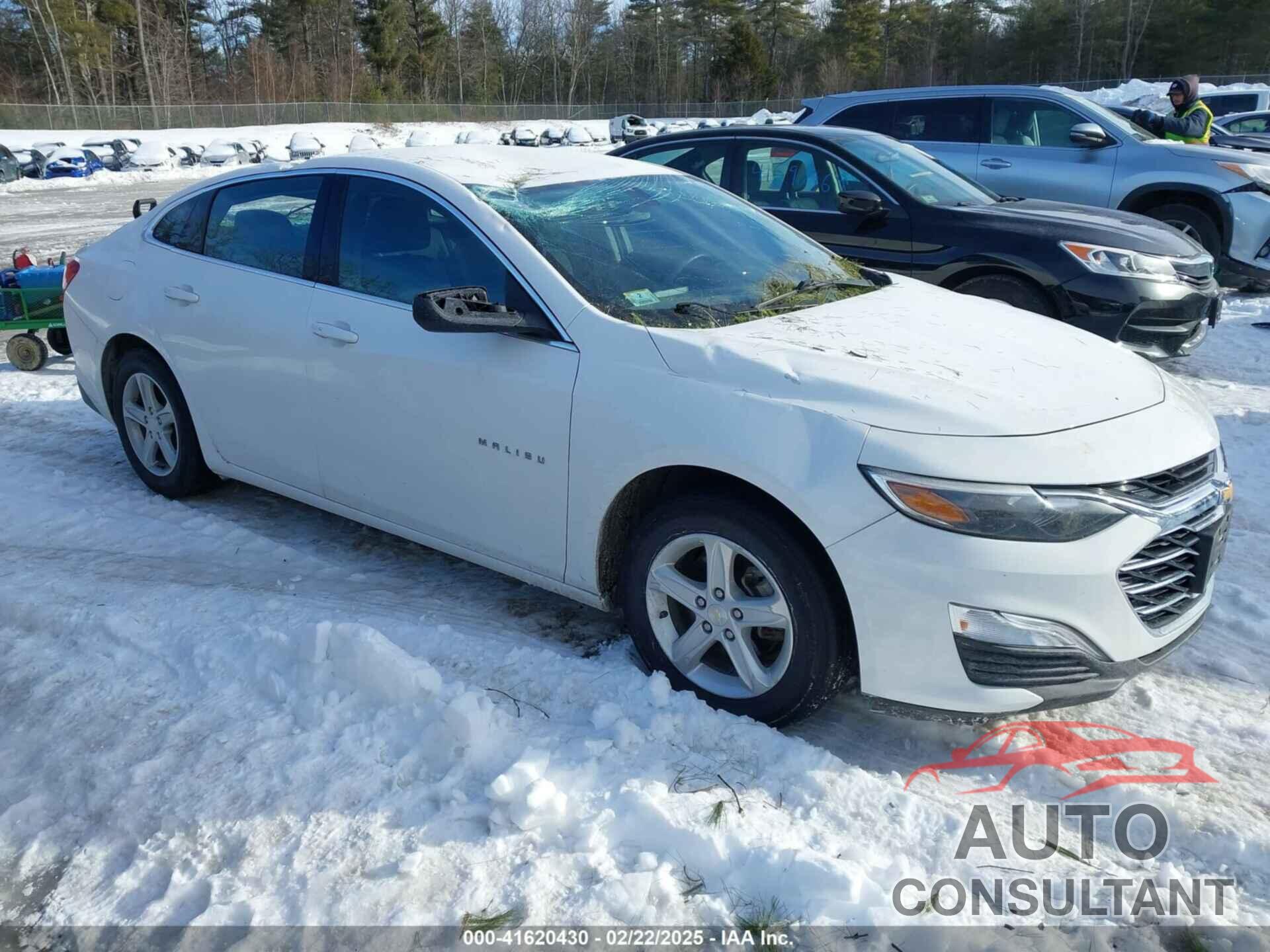 CHEVROLET MALIBU 2020 - 1G1ZB5ST3LF128734