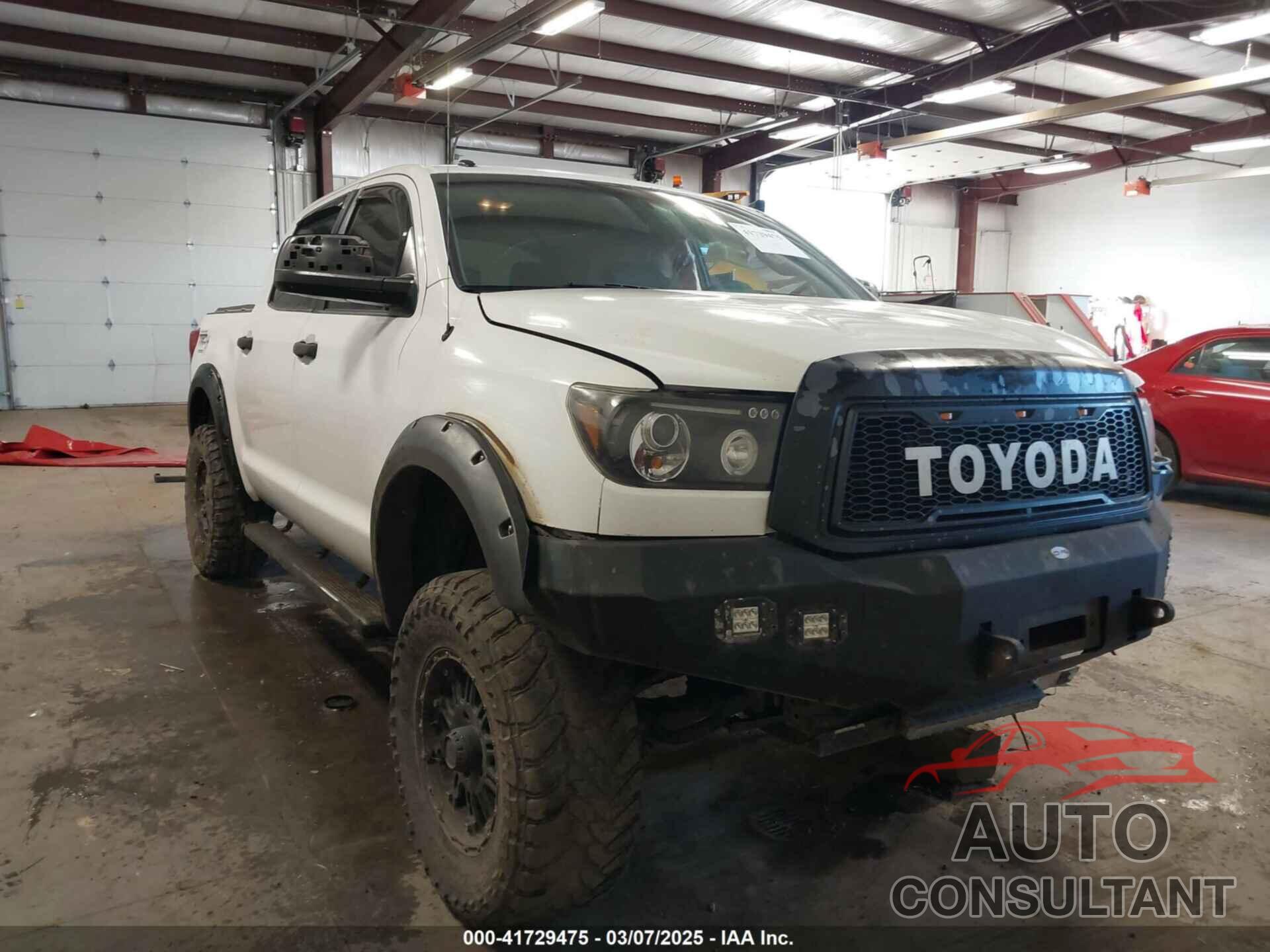 TOYOTA TUNDRA 2013 - 5TFDY5F10DX274318