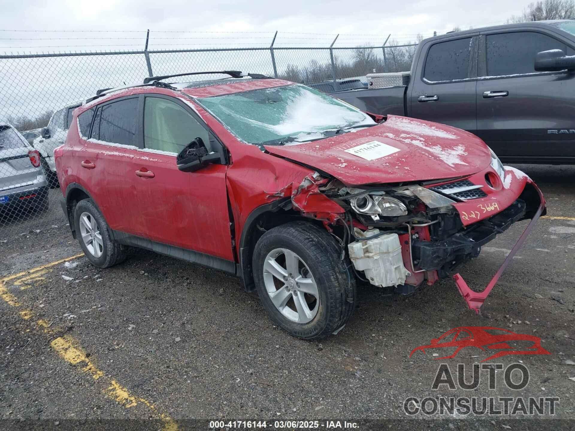 TOYOTA RAV4 2013 - JTMWFREV2DD013669