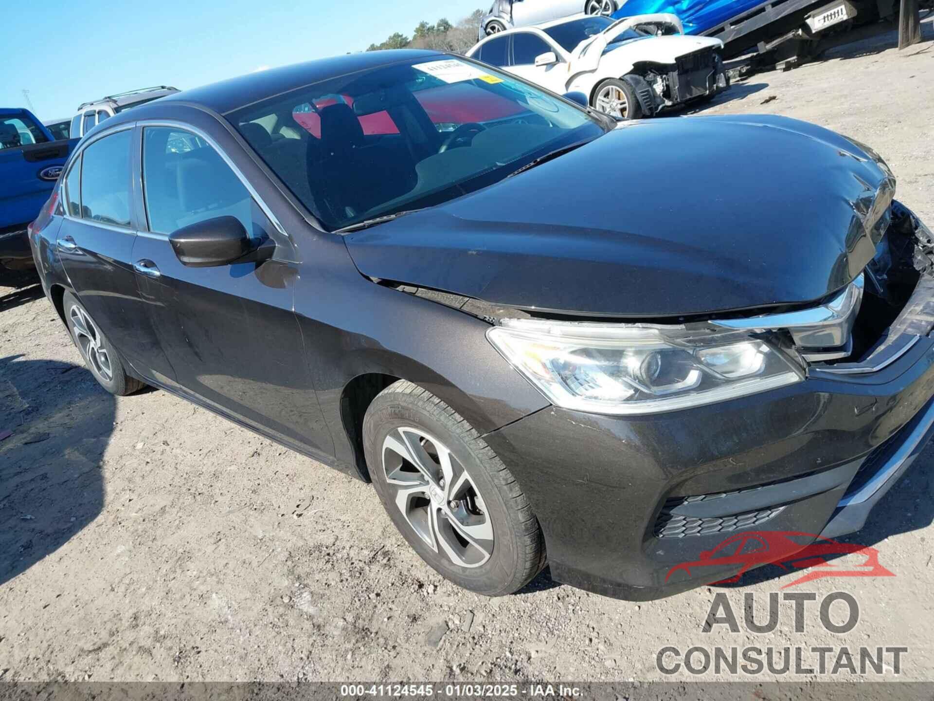HONDA ACCORD 2017 - 1HGCR2F38HA208733