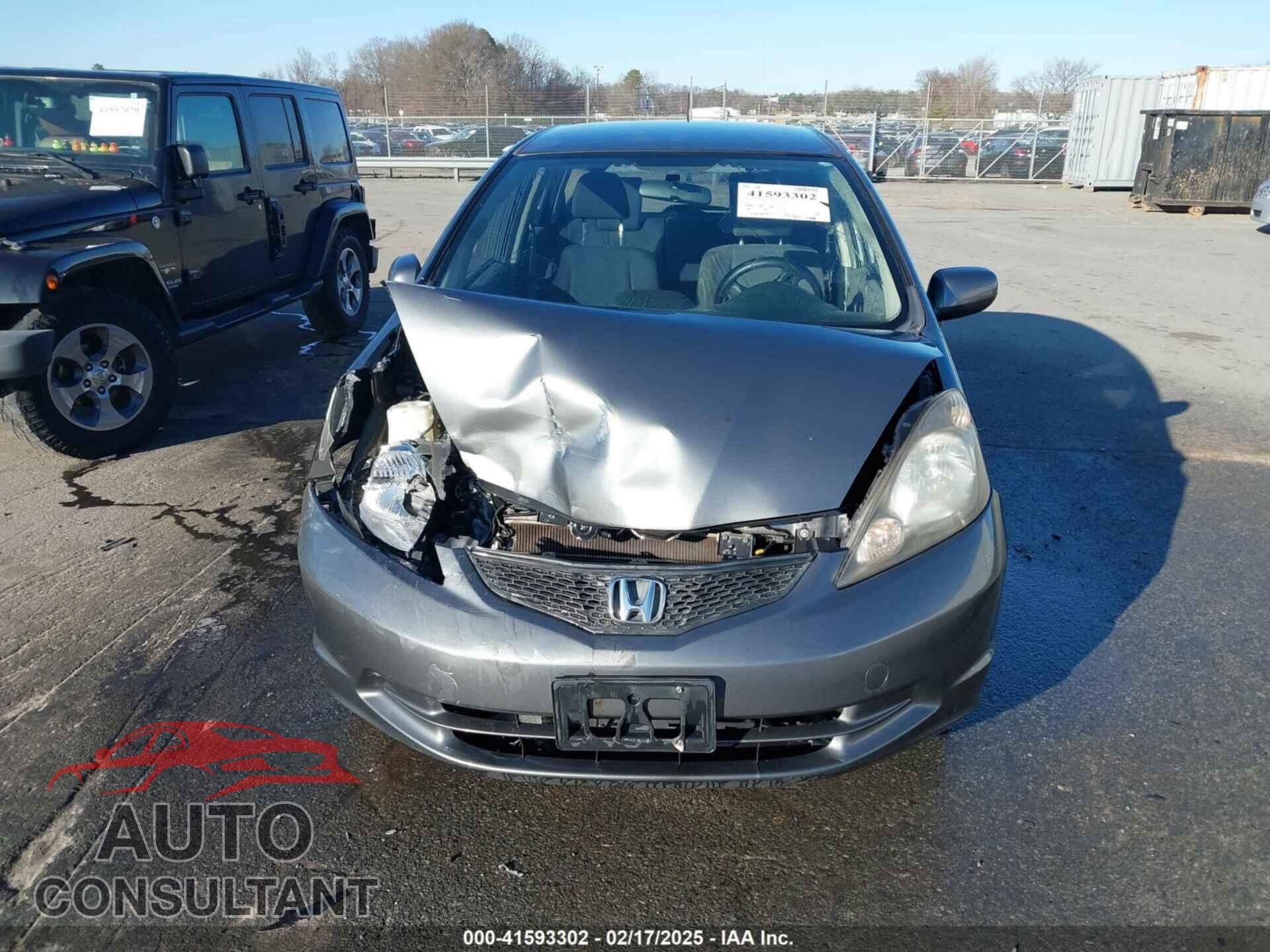HONDA FIT 2012 - JHMGE8H36CS008317