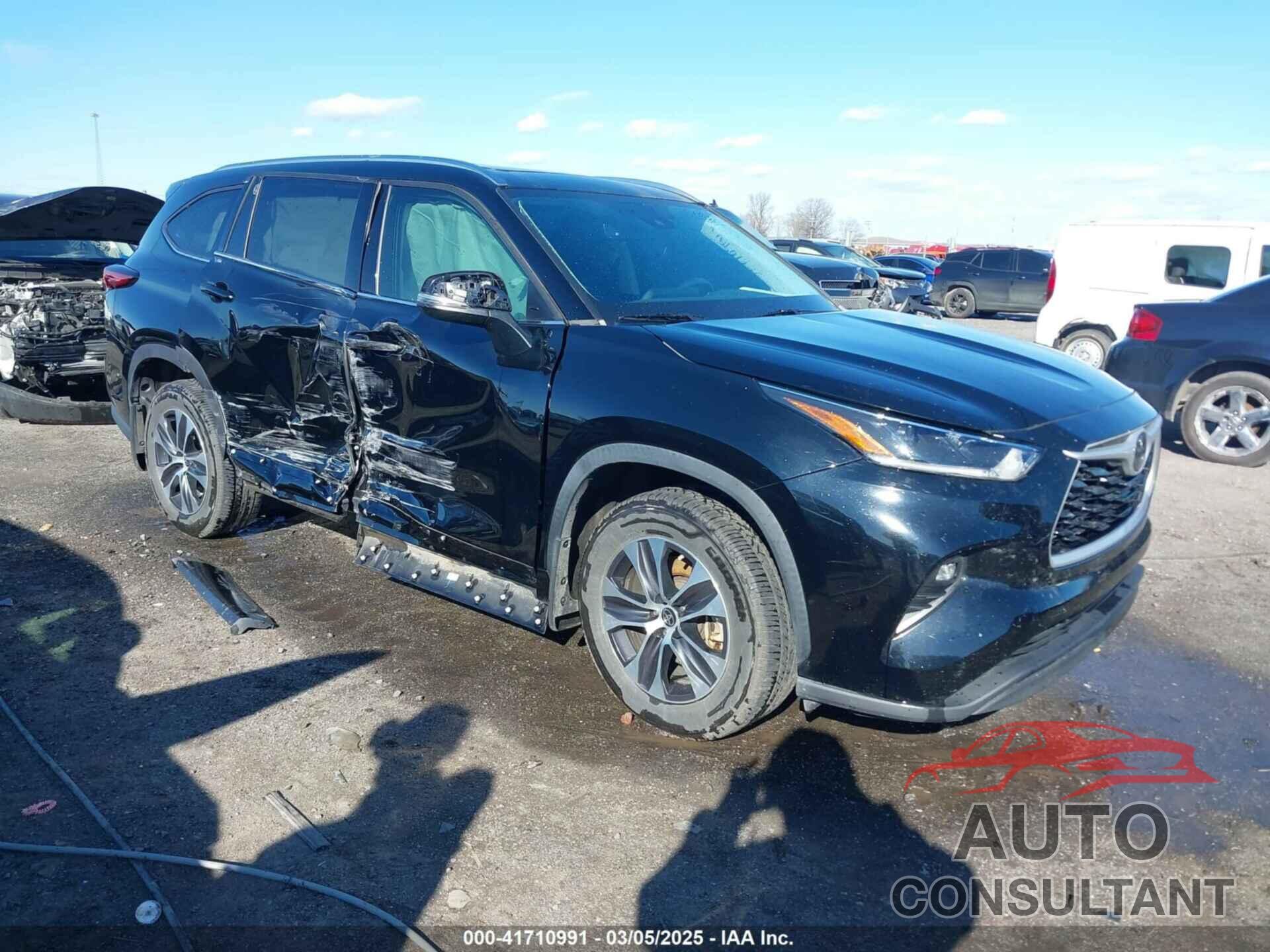 TOYOTA HIGHLANDER 2021 - 5TDGZRAHXMS530038