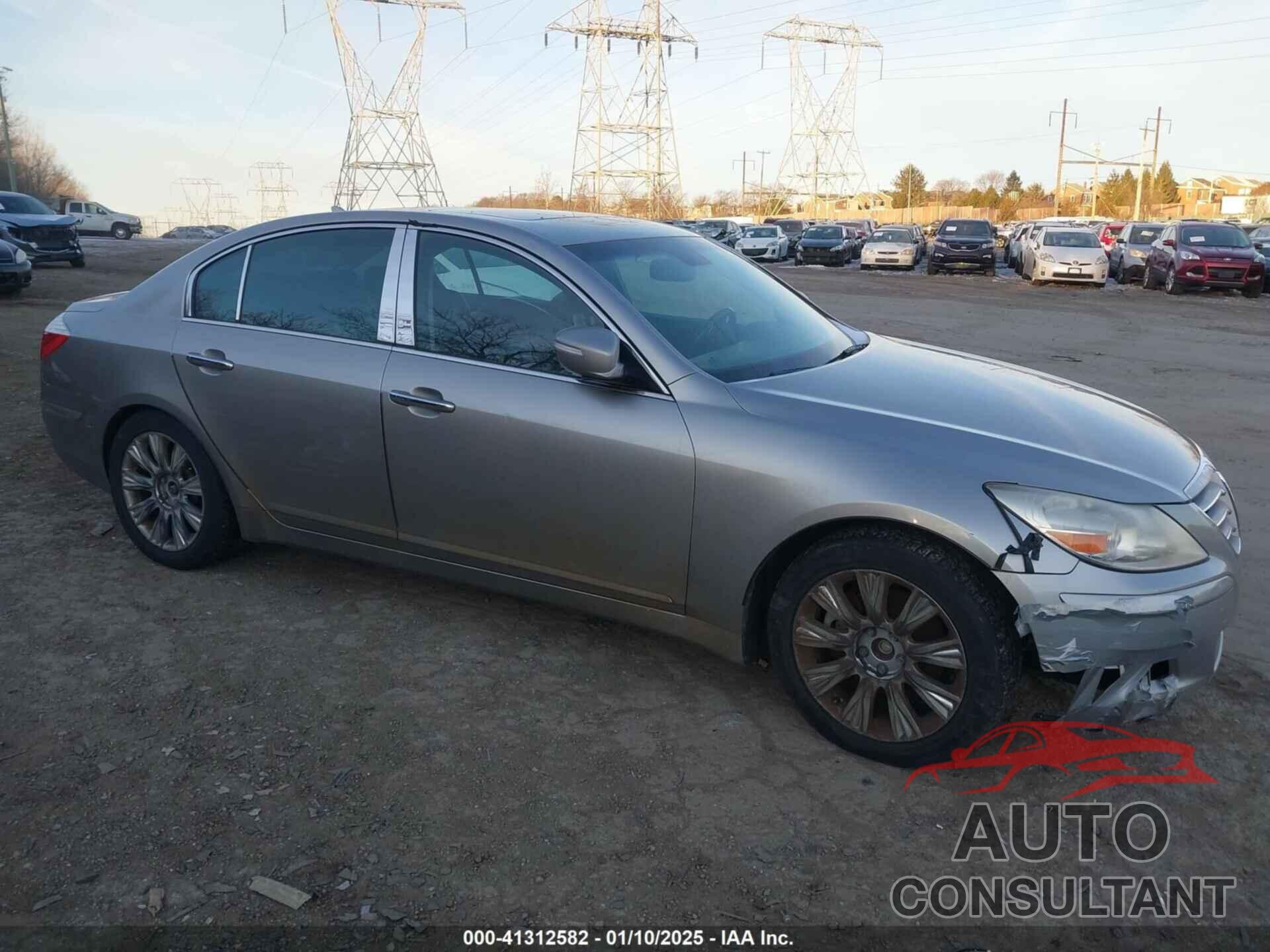 HYUNDAI GENESIS 2009 - KMHGC46E09U046896