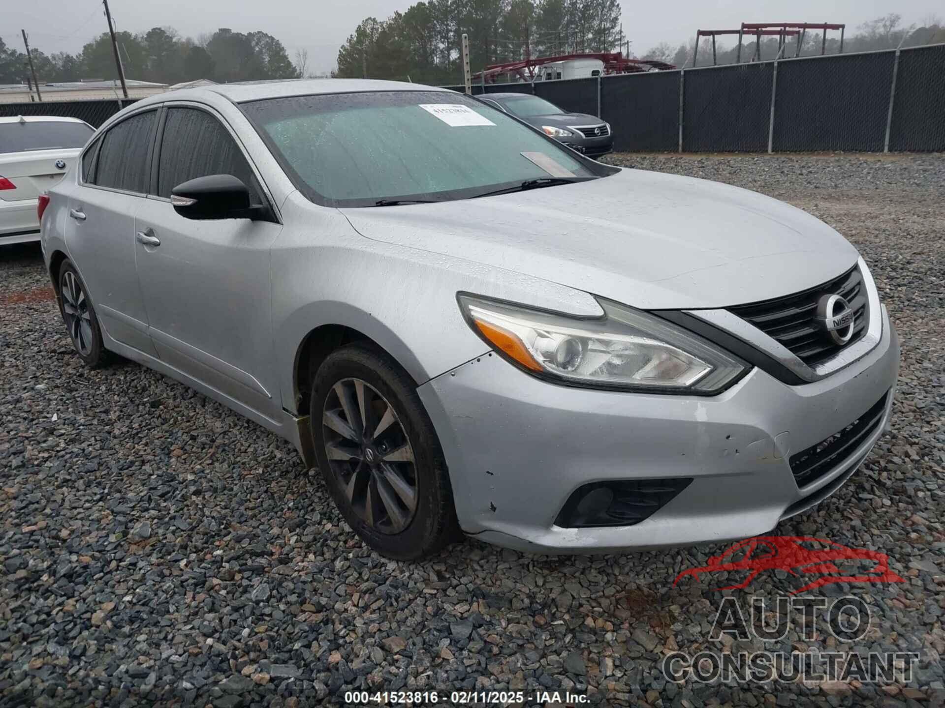 NISSAN ALTIMA 2017 - 1N4AL3AP1HC115795