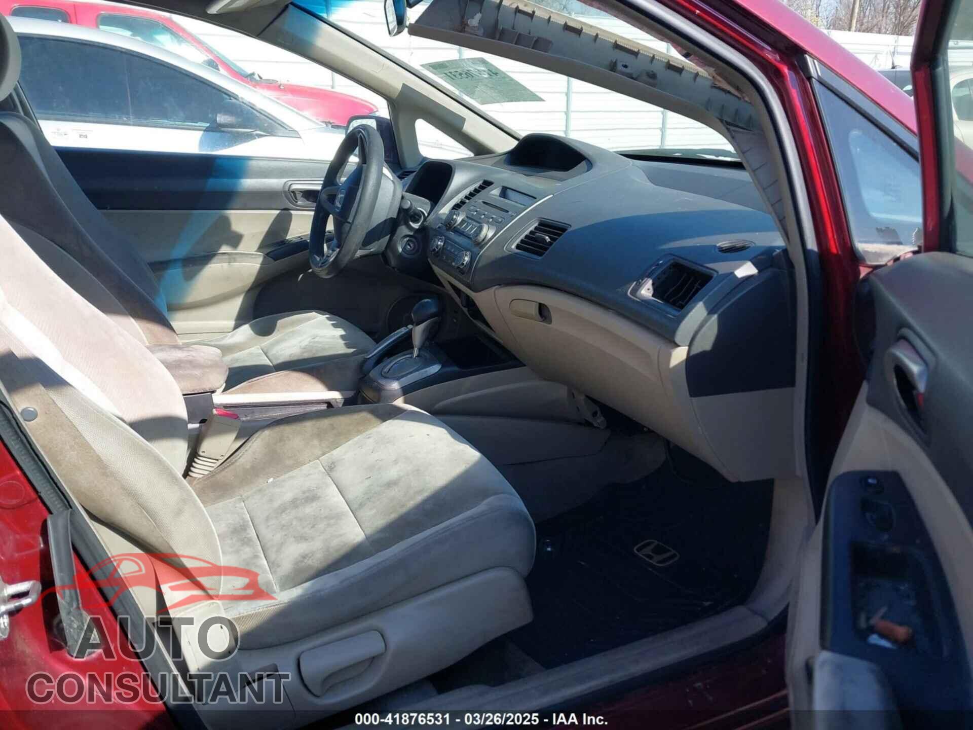 HONDA CIVIC 2009 - 19XFA16539E026449