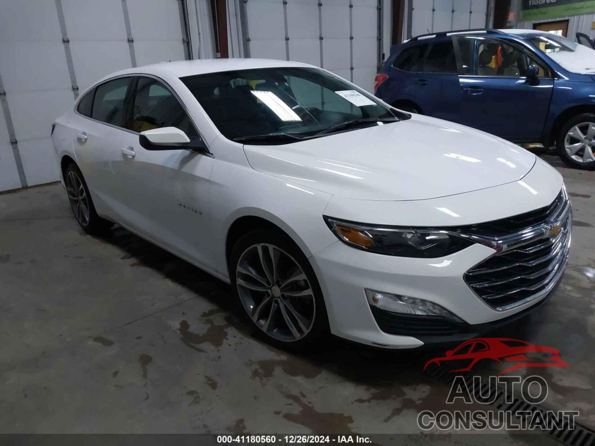 CHEVROLET MALIBU 2022 - 1G1ZD5ST1NF126462