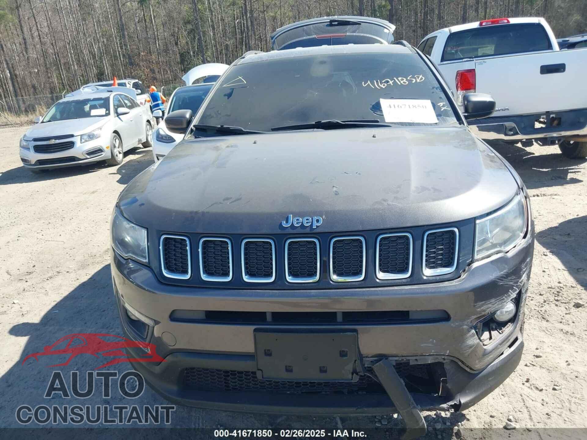 JEEP COMPASS 2018 - 3C4NJDBB2JT230751