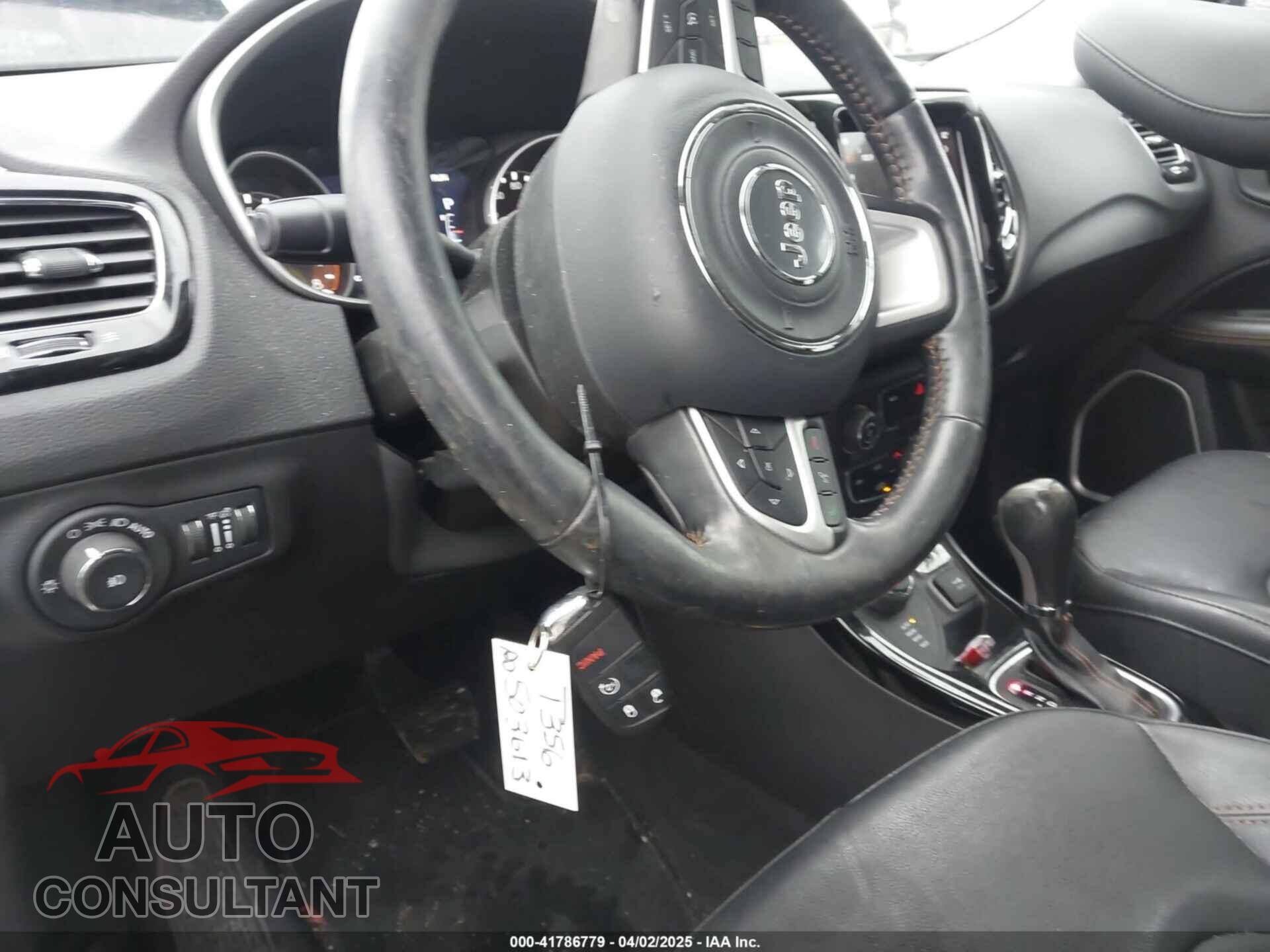 JEEP COMPASS 2020 - 3C4NJDCB3LT120356
