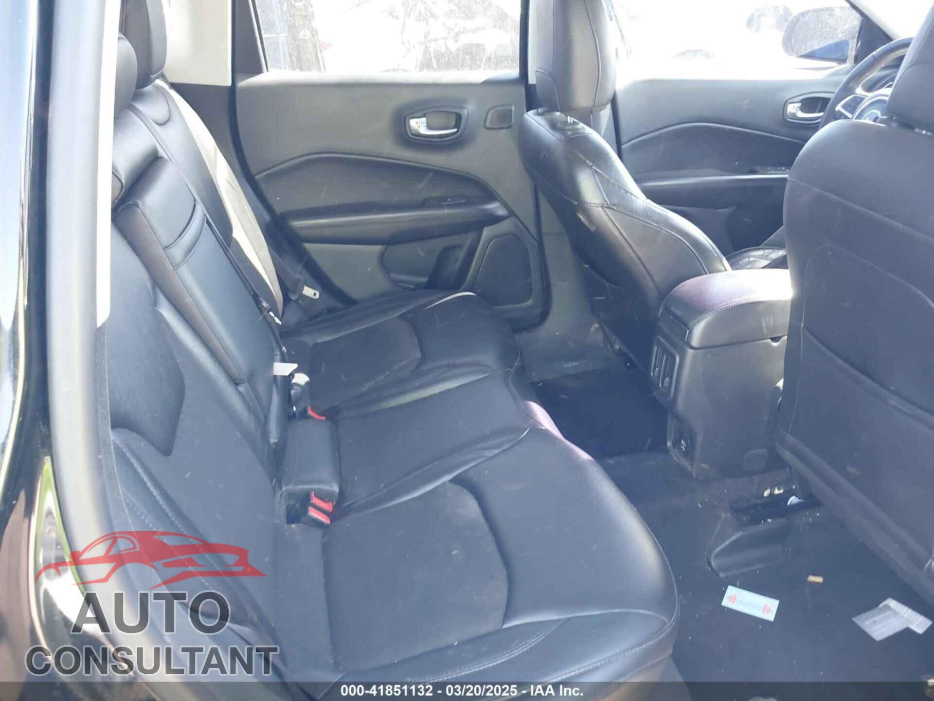 JEEP COMPASS 2018 - 3C4NJCBB6JT407411