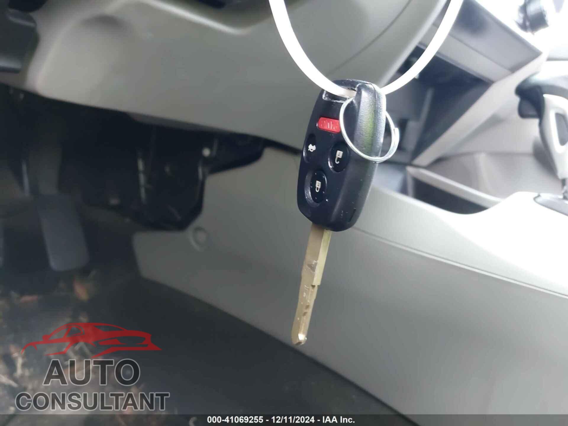 HONDA CIVIC 2012 - 2HGFB2F84CH529577