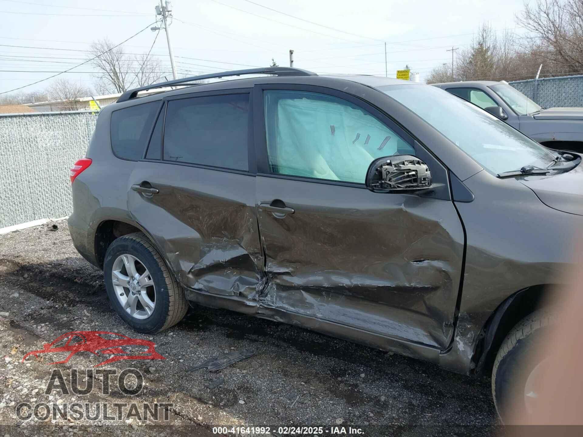 TOYOTA RAV4 2012 - 2T3BF4DV2CW224701