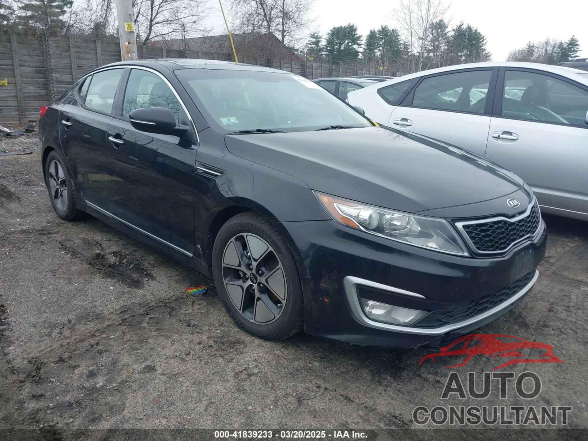 KIA OPTIMA HYBRID 2011 - KNAGM4ADXB5000196
