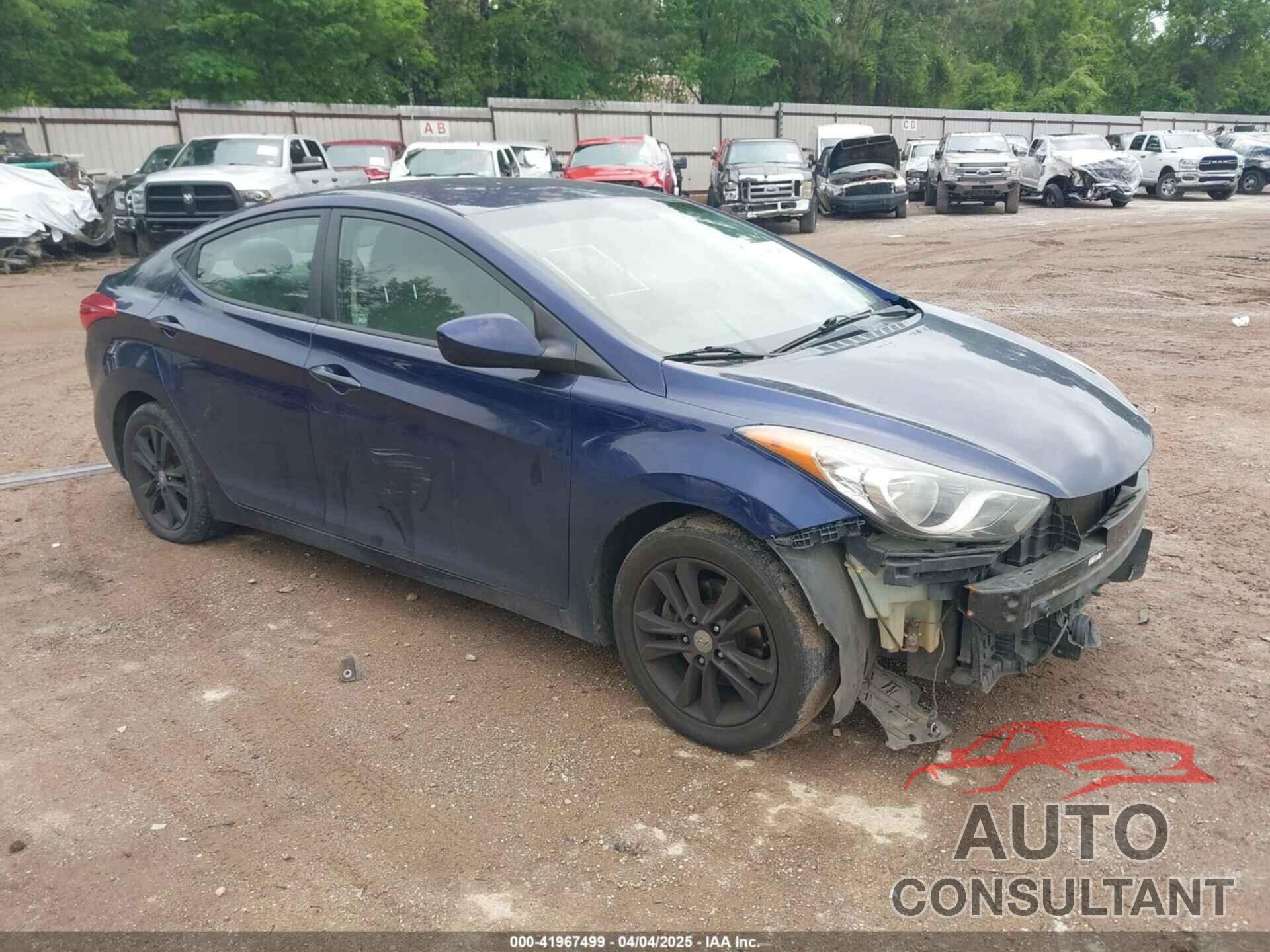 HYUNDAI ELANTRA 2012 - 5NPDH4AE7CH124298