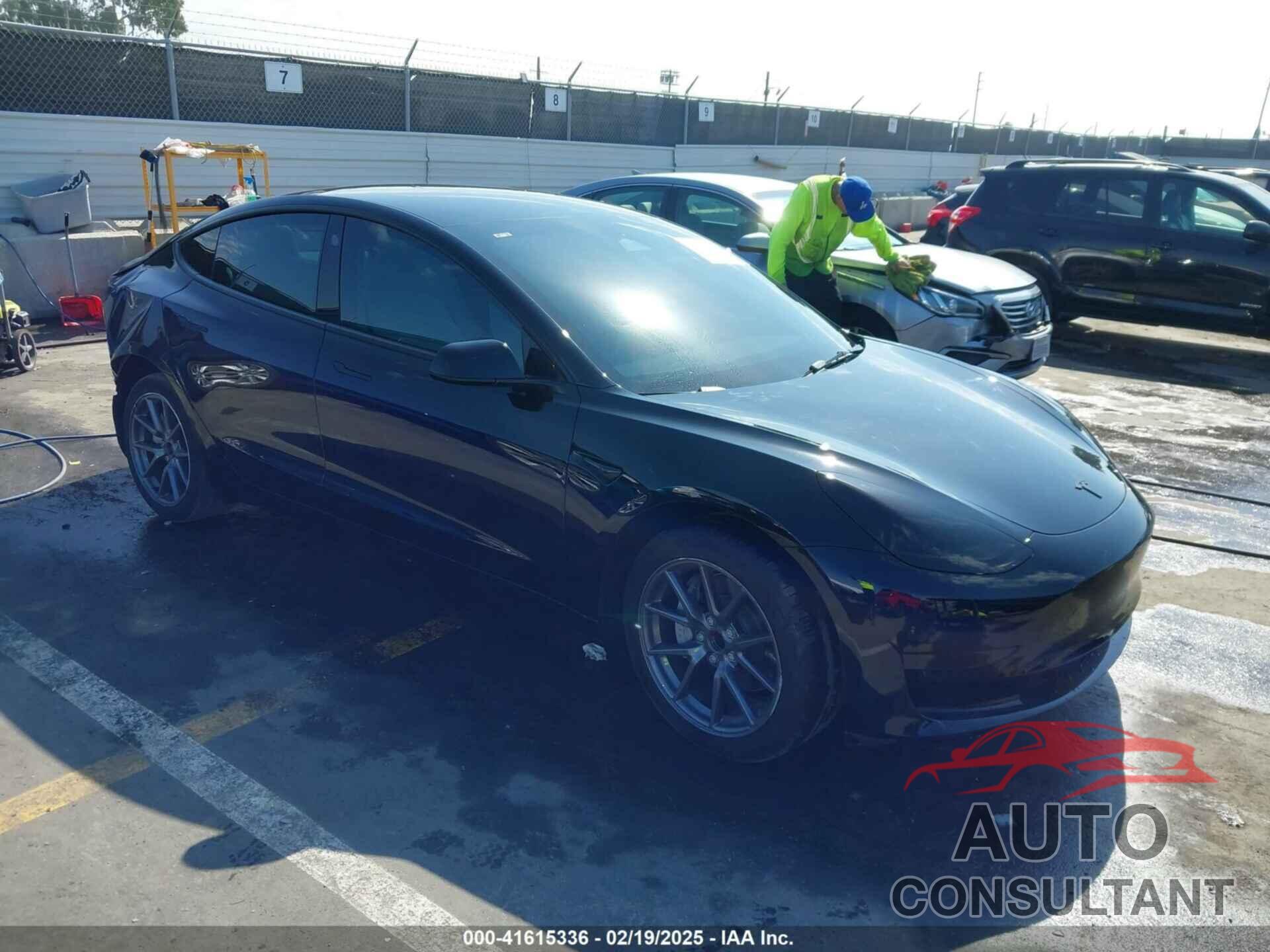 TESLA MODEL 3 2023 - 5YJ3E1EA9PF670602