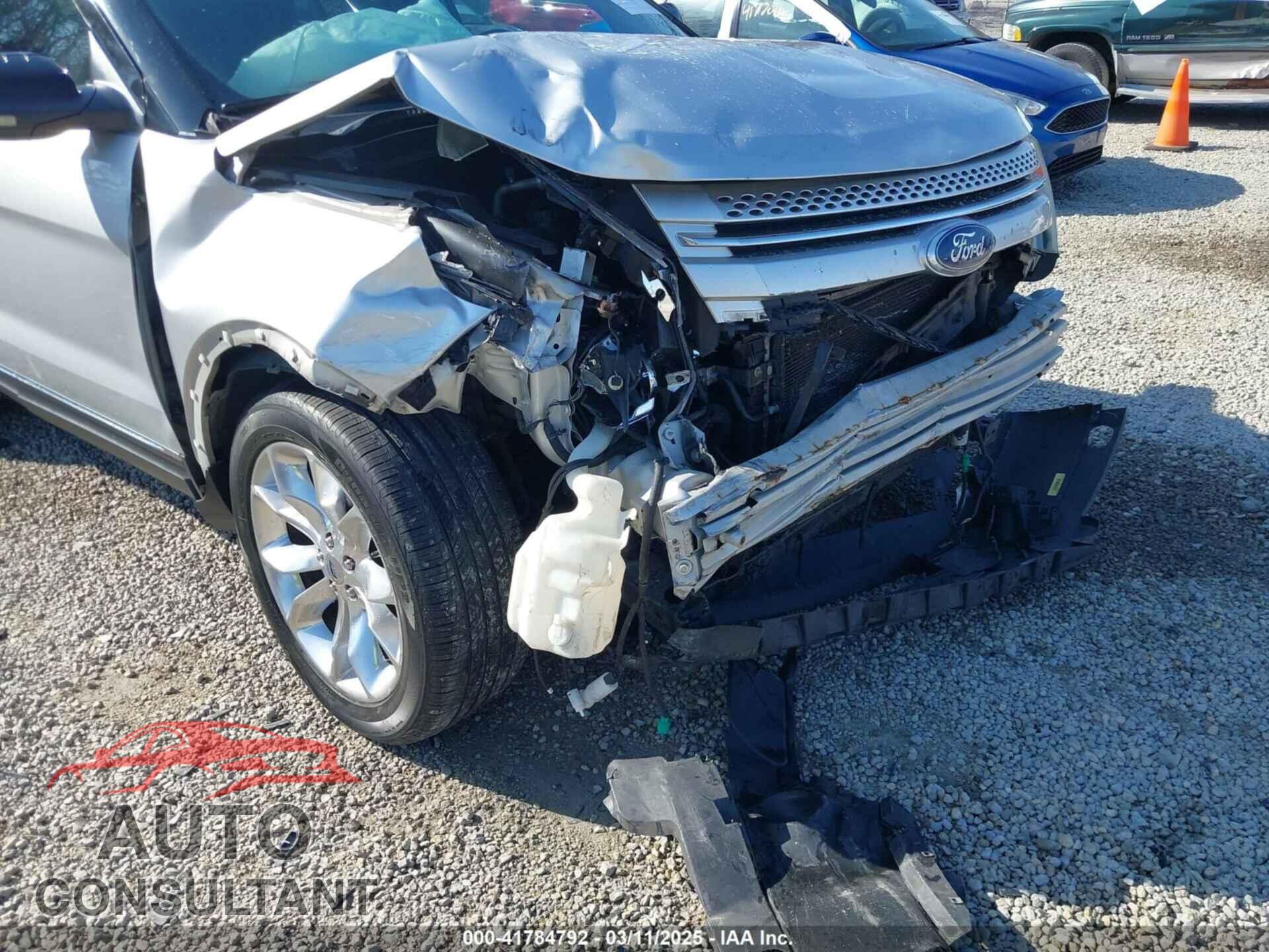 FORD EXPLORER 2011 - 1FMHK8D85BGA21377