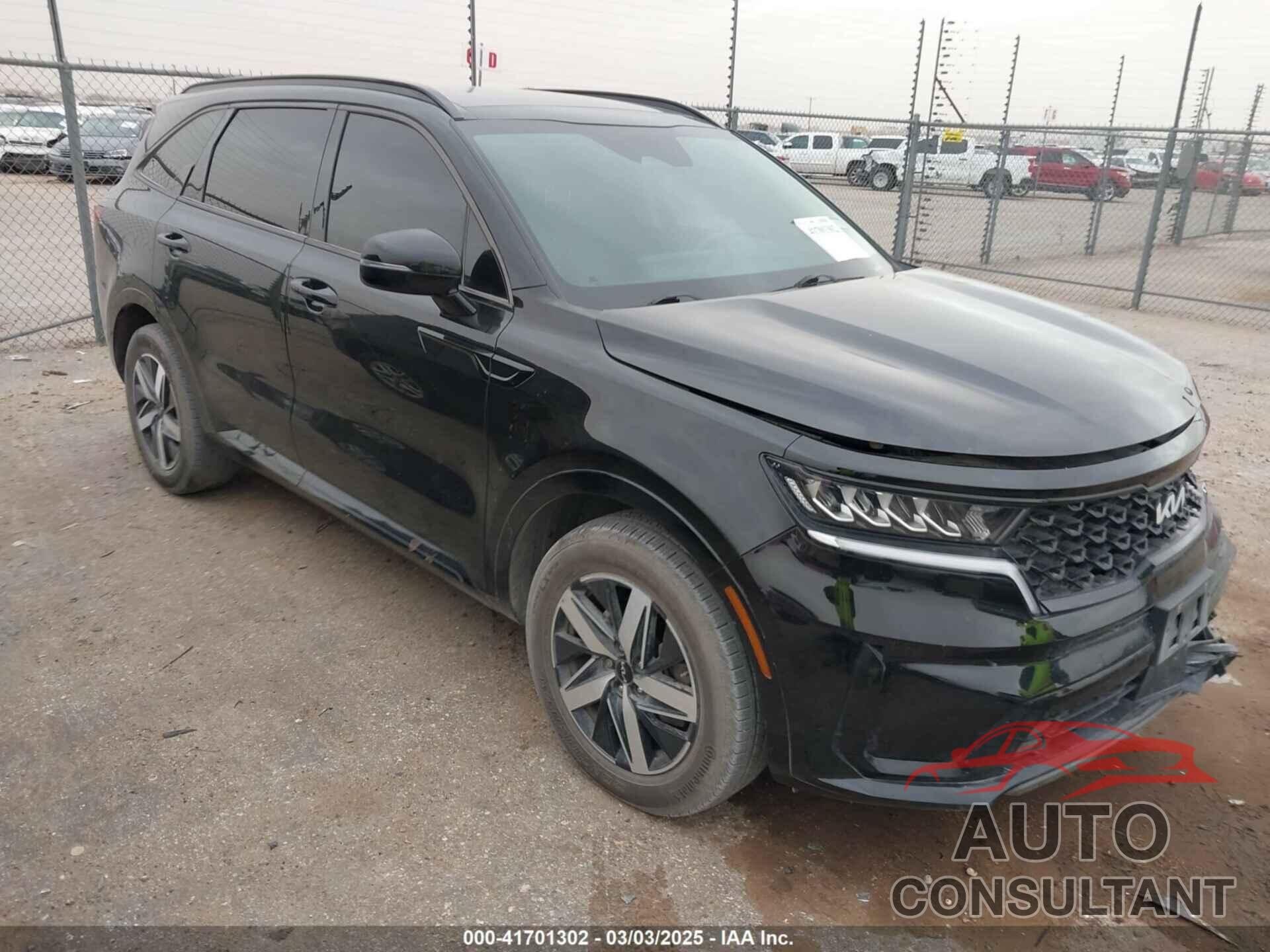 KIA SORENTO 2023 - 5XYRH4LF0PG245182