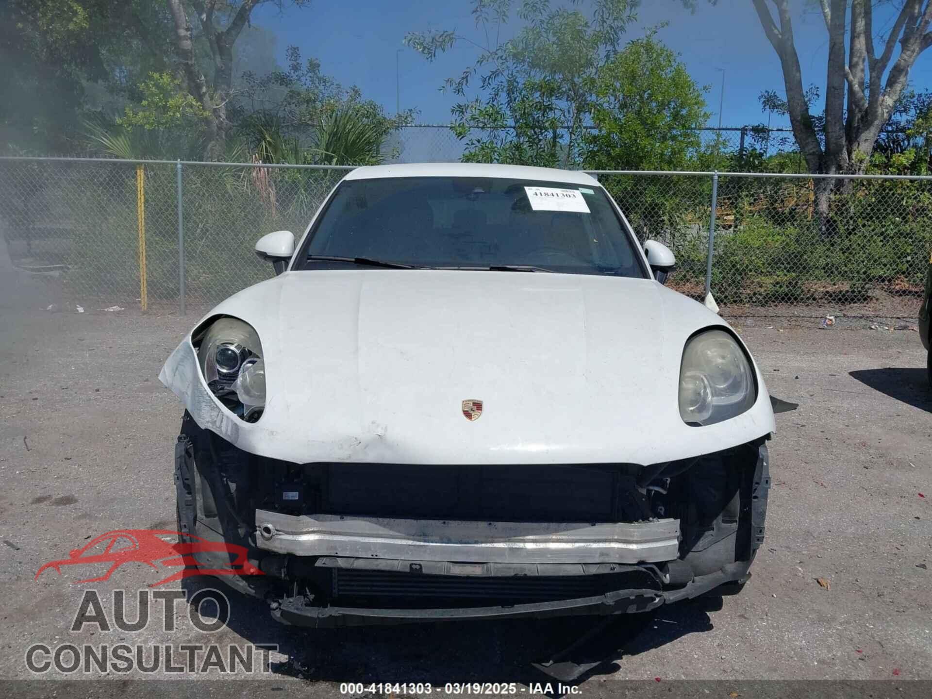 PORSCHE MACAN 2017 - WP1AA2A55HLB83587