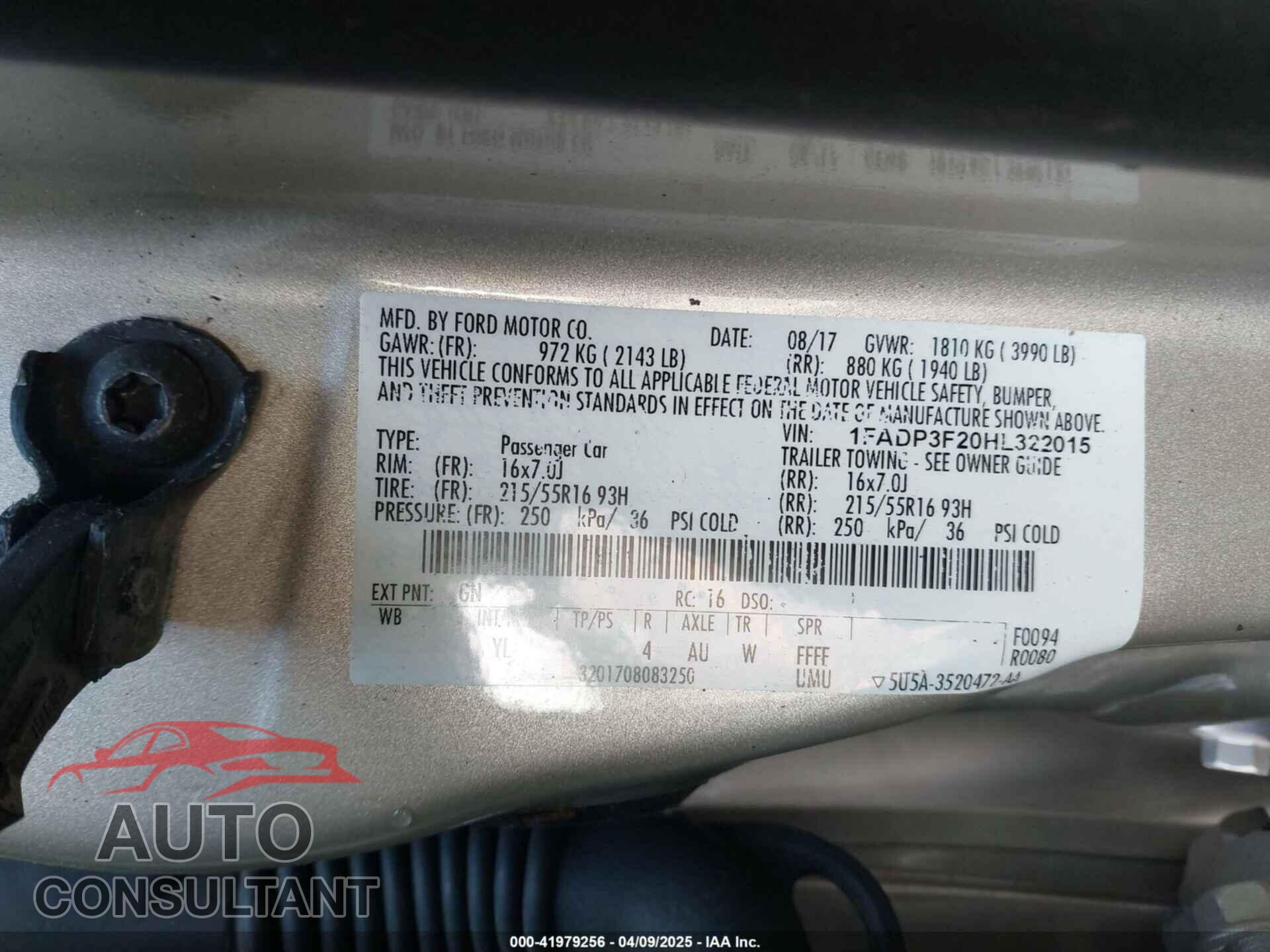 FORD FOCUS 2017 - 1FADP3F20HL322015