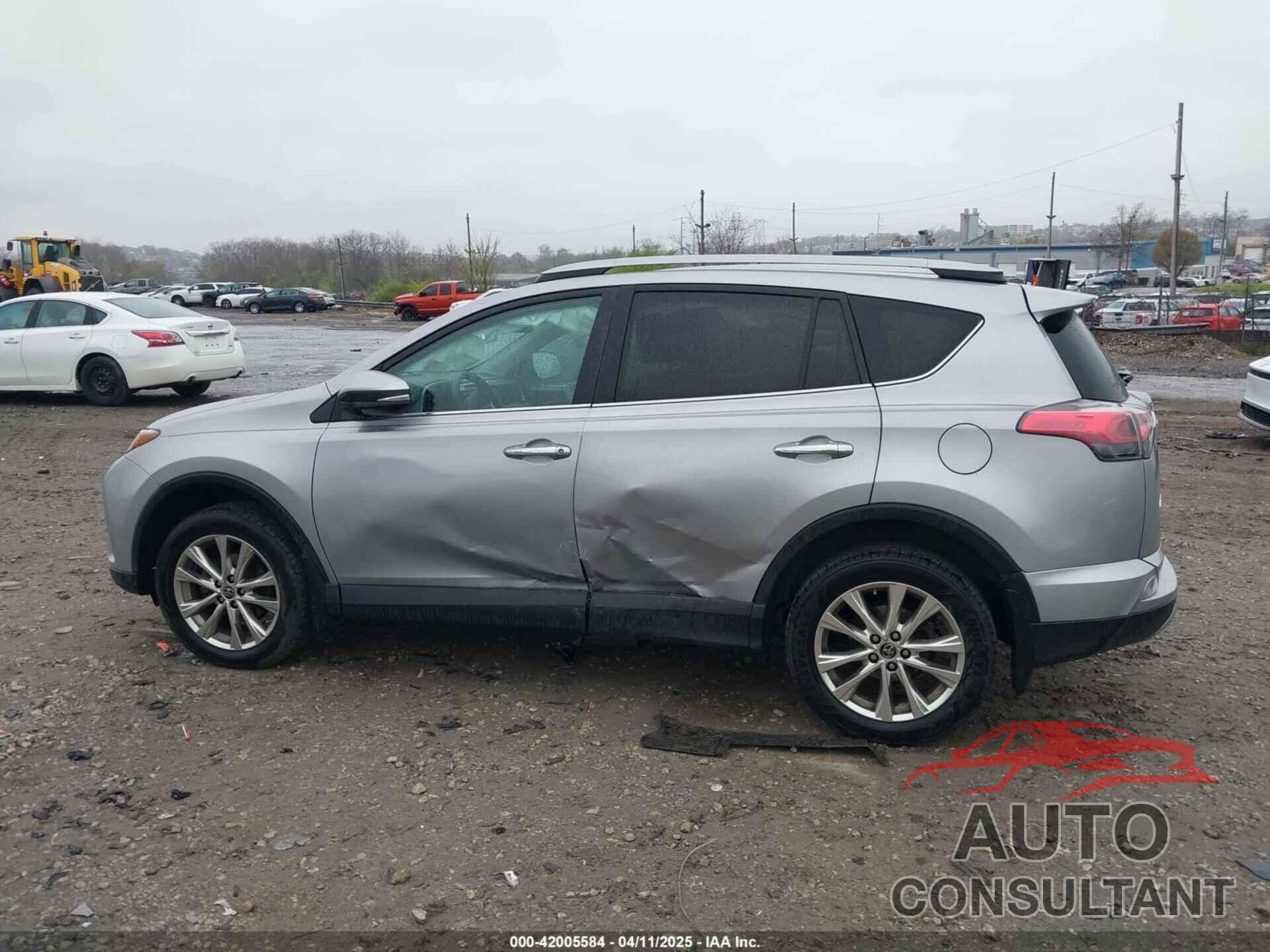 TOYOTA RAV4 2017 - 2T3DFREV4HW576142