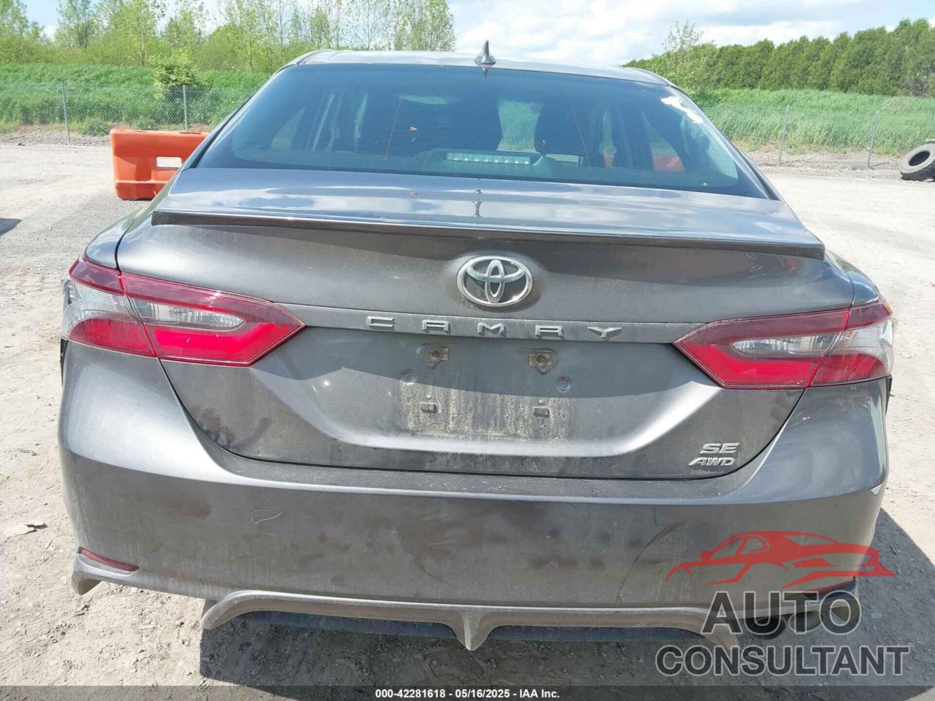 TOYOTA CAMRY 2021 - 4T1G11BK7MU023379