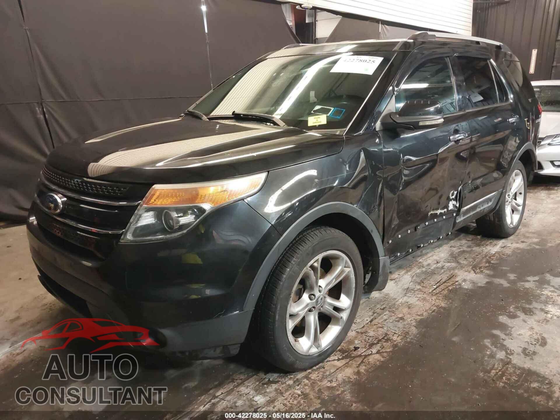 FORD EXPLORER 2011 - 1FMHK8F88BGA33407