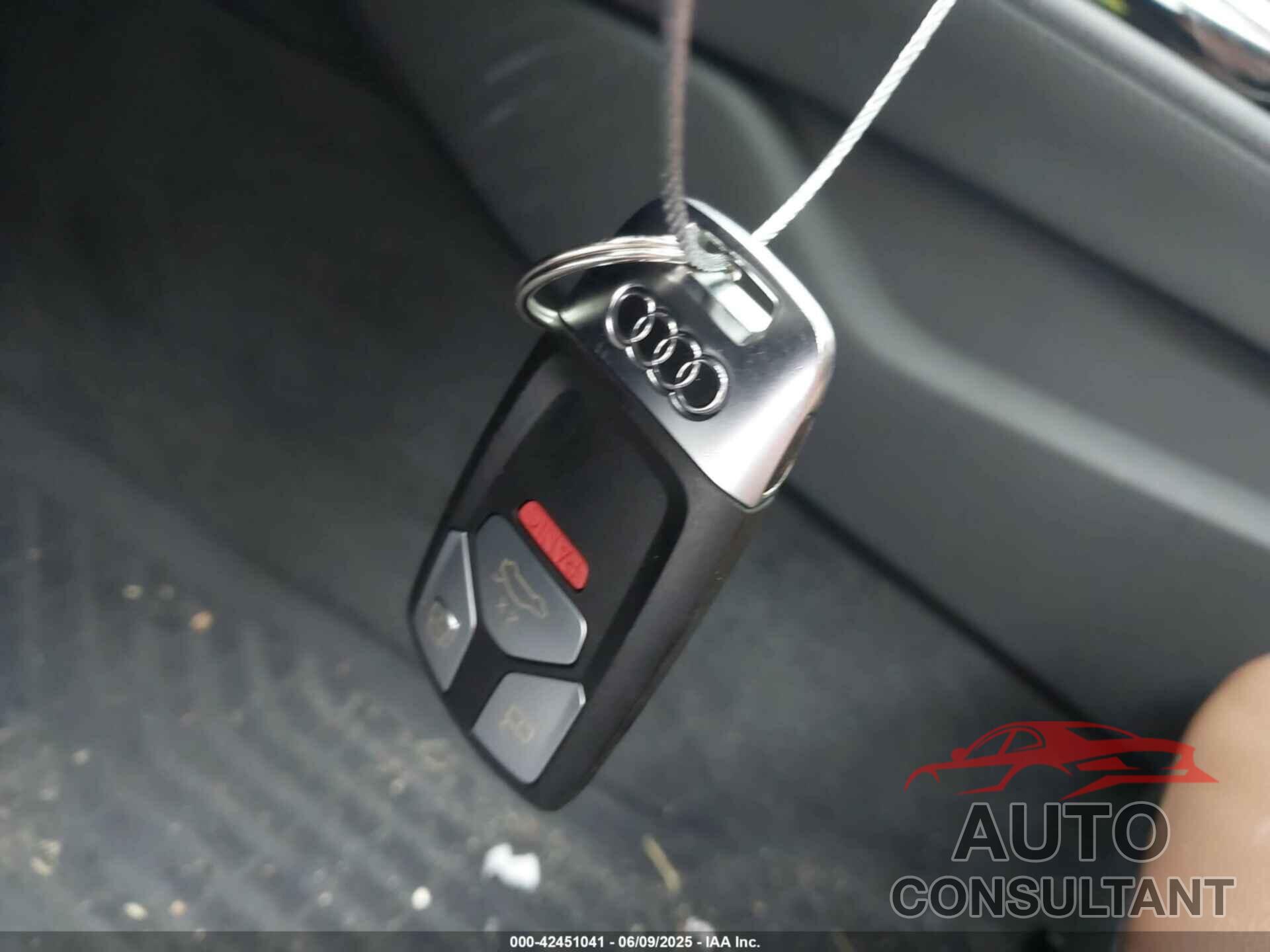 AUDI A5 SPORTBACK 2022 - WAUFACF53NA016364