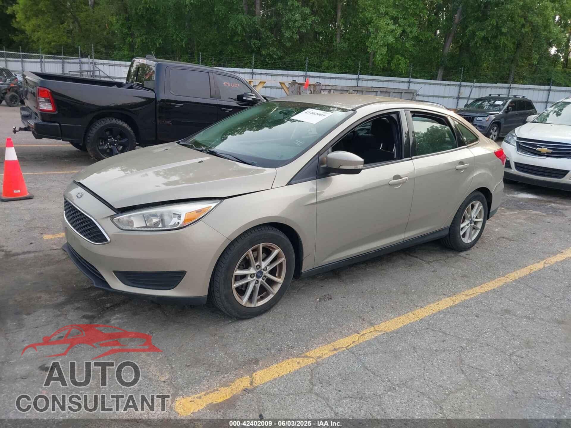 FORD FOCUS 2015 - 1FADP3F29FL254889