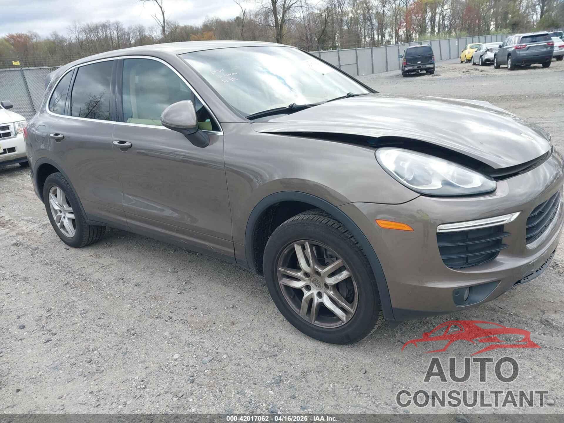 PORSCHE CAYENNE 2016 - WP1AA2A22GKA08241