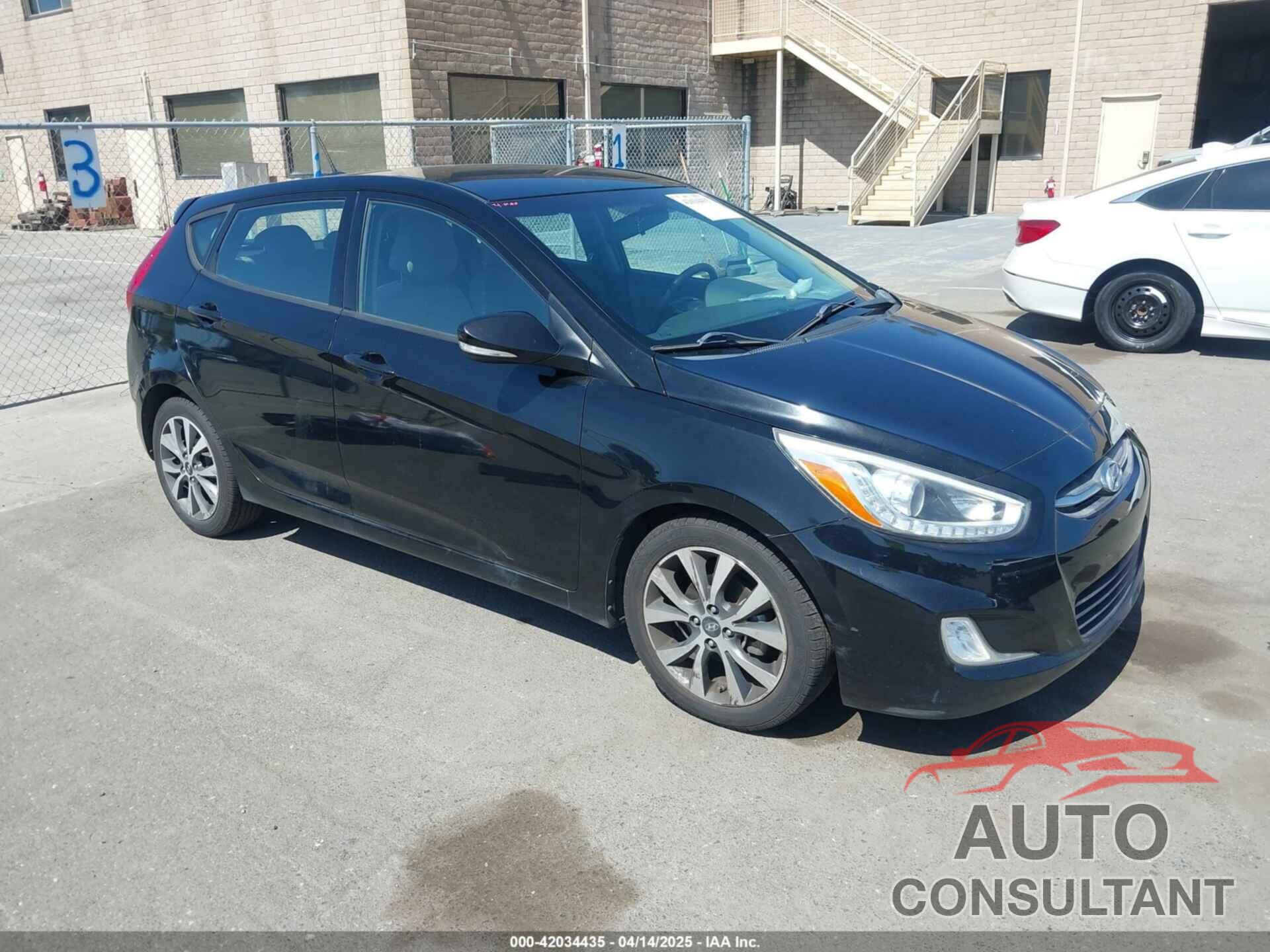 HYUNDAI ACCENT 2017 - KMHCU5AE4HU355990