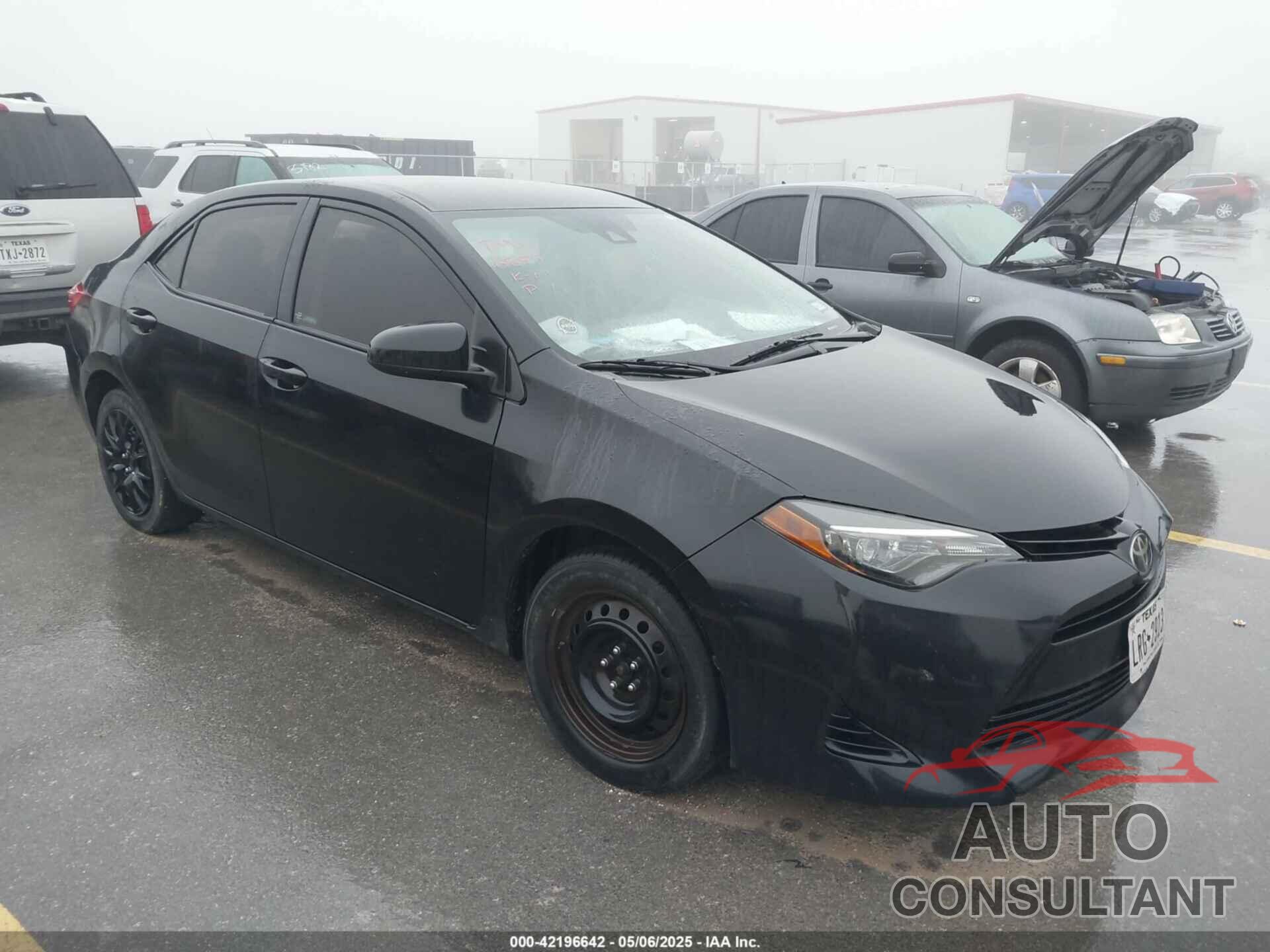 TOYOTA COROLLA 2017 - 5YFBURHEXHP685966