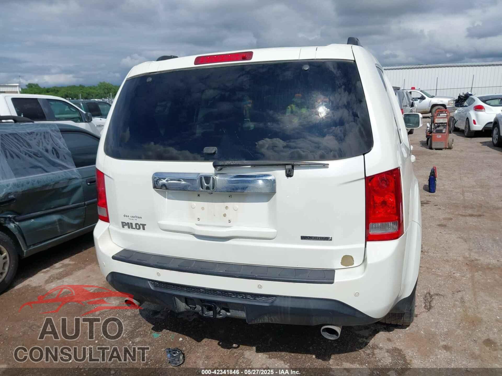 HONDA PILOT 2014 - 5FNYF3H98EB025968
