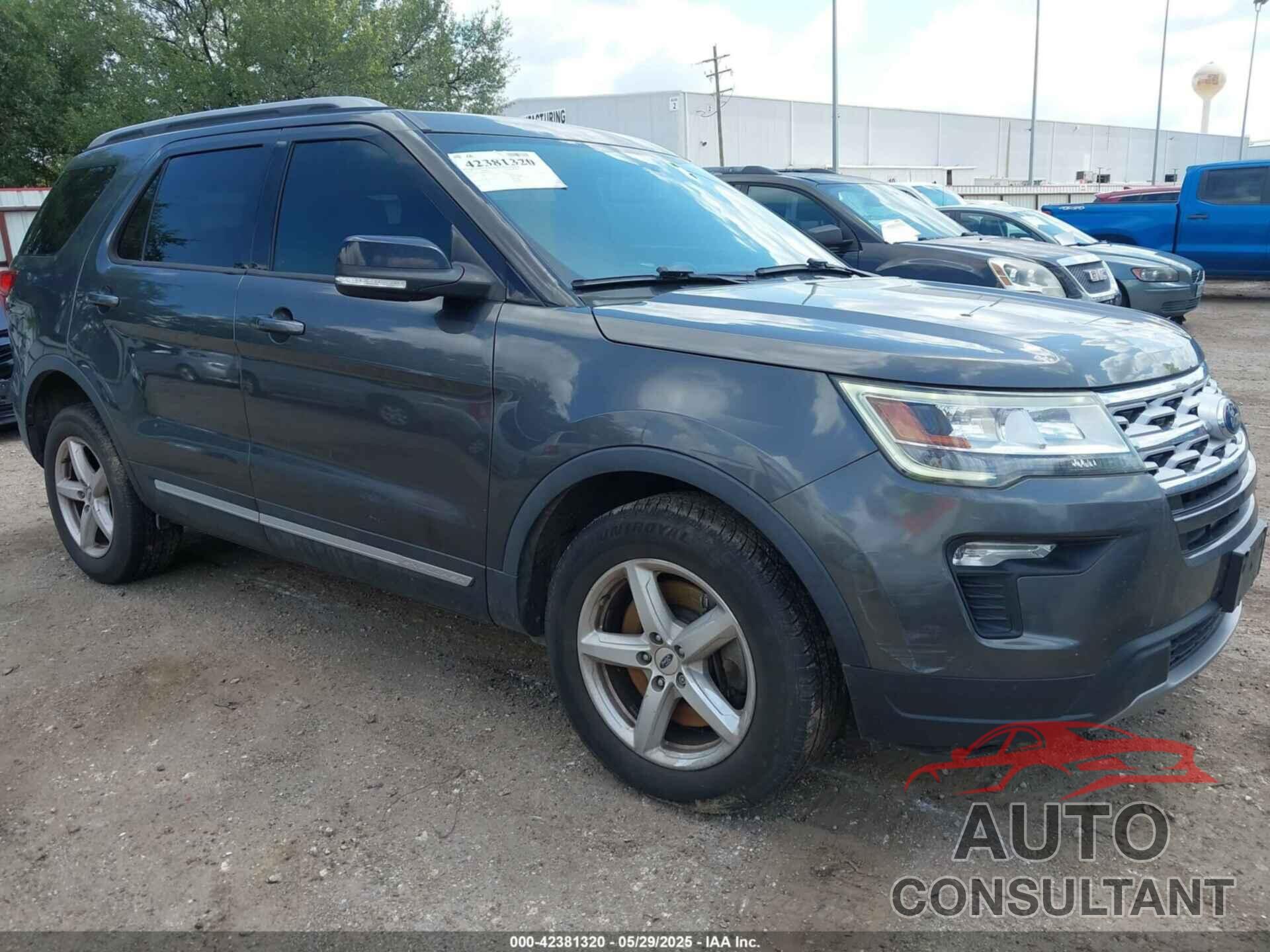 FORD EXPLORER 2018 - 1FM5K7D8XJGC53906