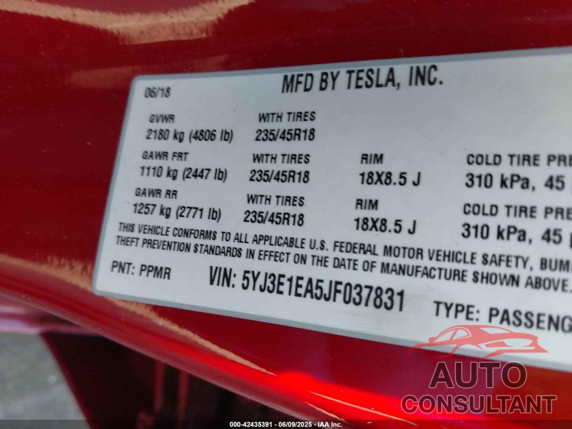 TESLA MODEL 3 2018 - 5YJ3E1EA5JF037831