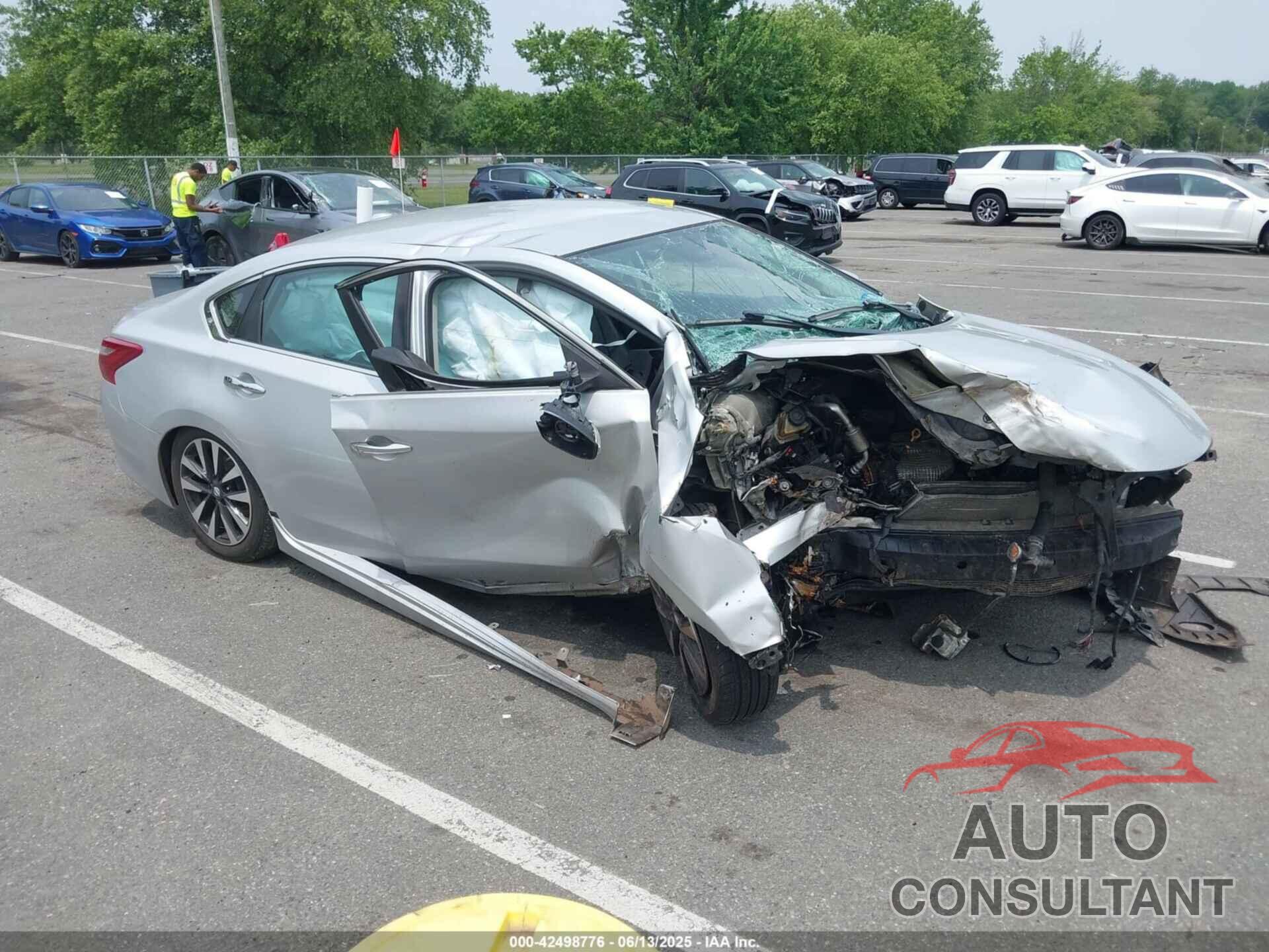 NISSAN ALTIMA 2018 - 1N4AL3APXJC167691