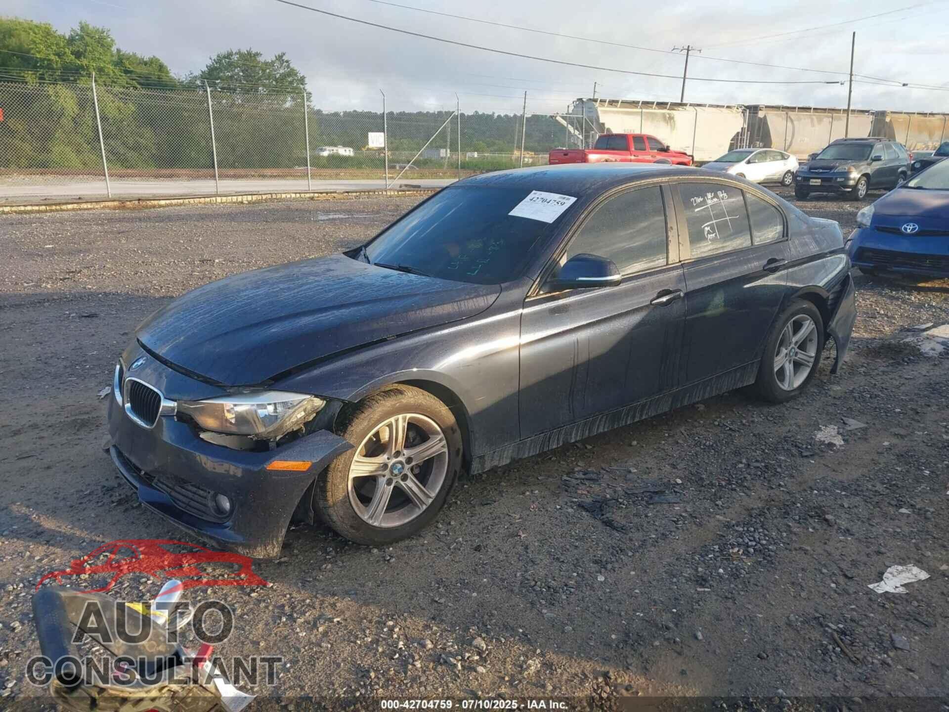 BMW 320I 2015 - WBA3B1C57FP831772