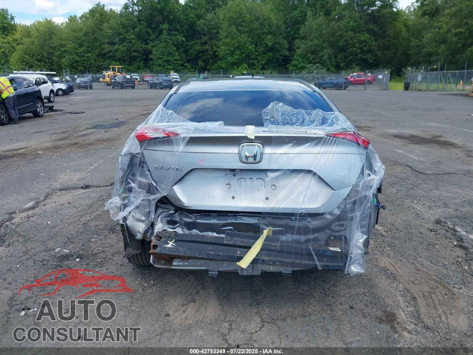 HONDA CIVIC 2019 - 2HGFC2E68KH545745