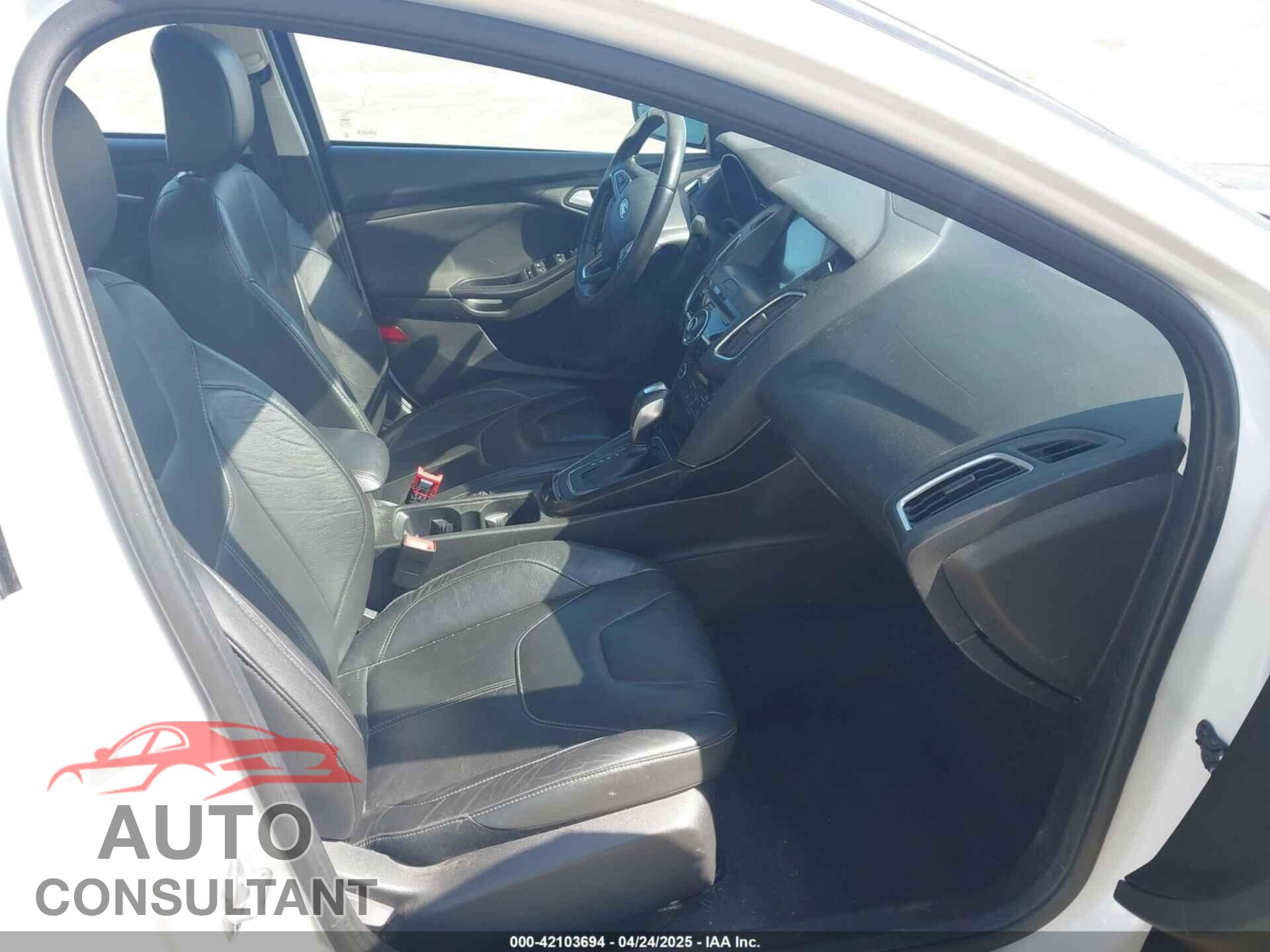FORD FOCUS 2016 - 1FADP3J23GL358772