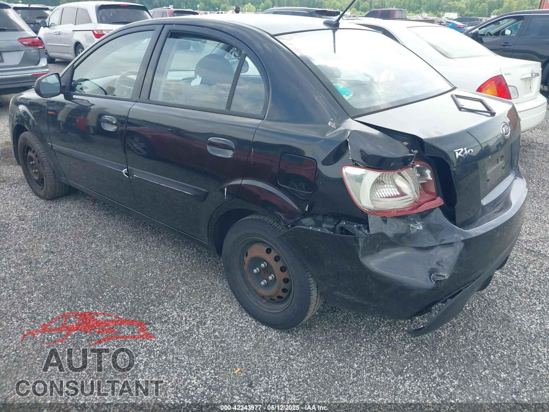 KIA RIO 2011 - KNADH4A39B6864715