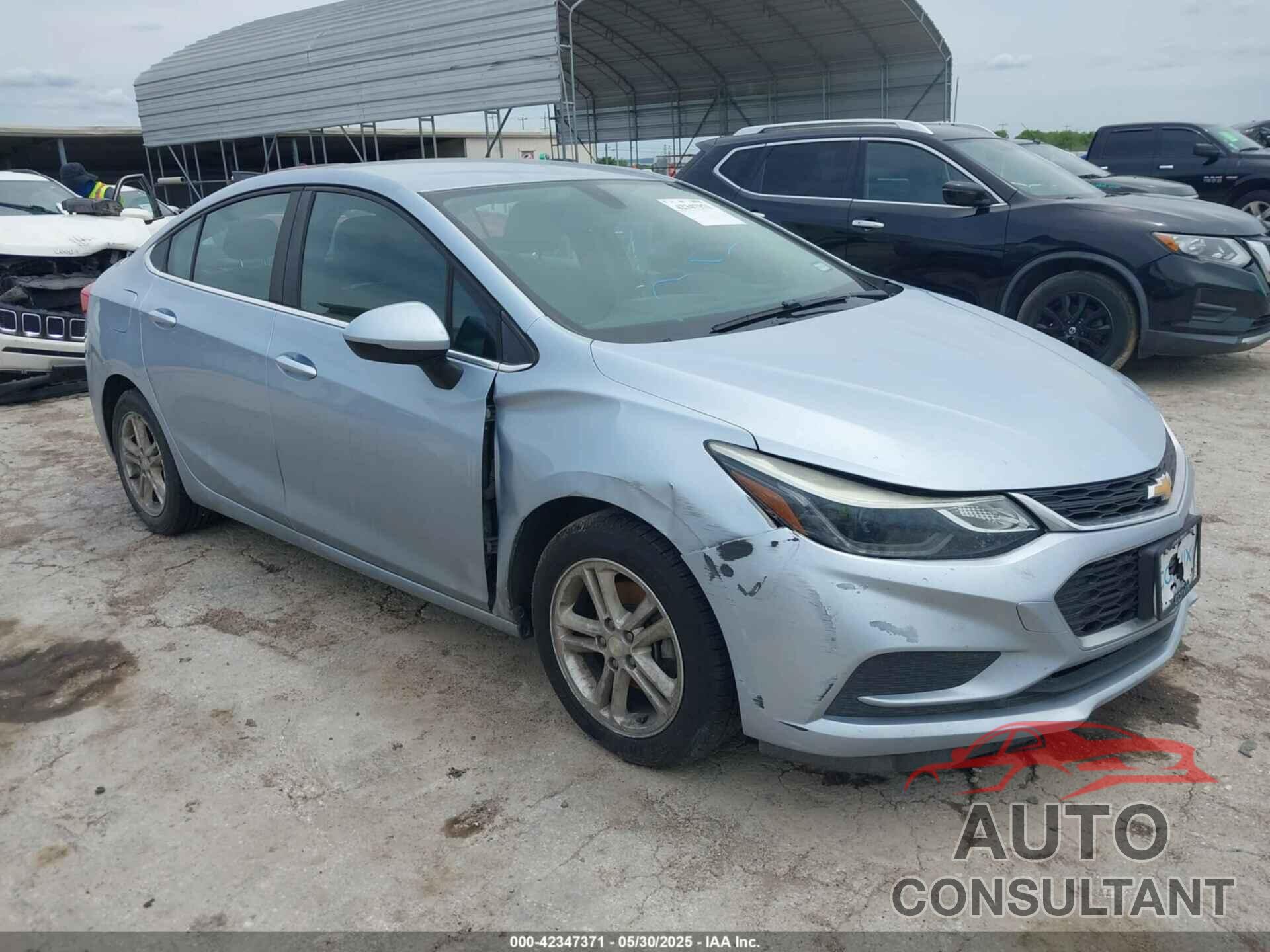 CHEVROLET CRUZE 2017 - 1G1BE5SM3H7233261