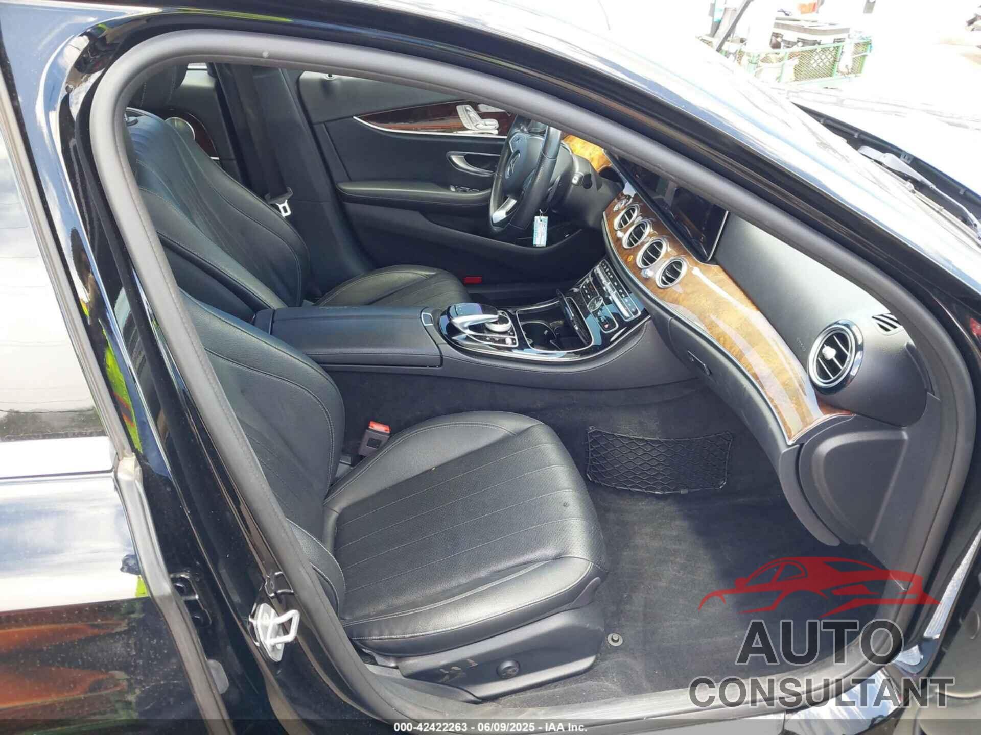 MERCEDES-BENZ E 400 2018 - WDDZF6GBXJA378313