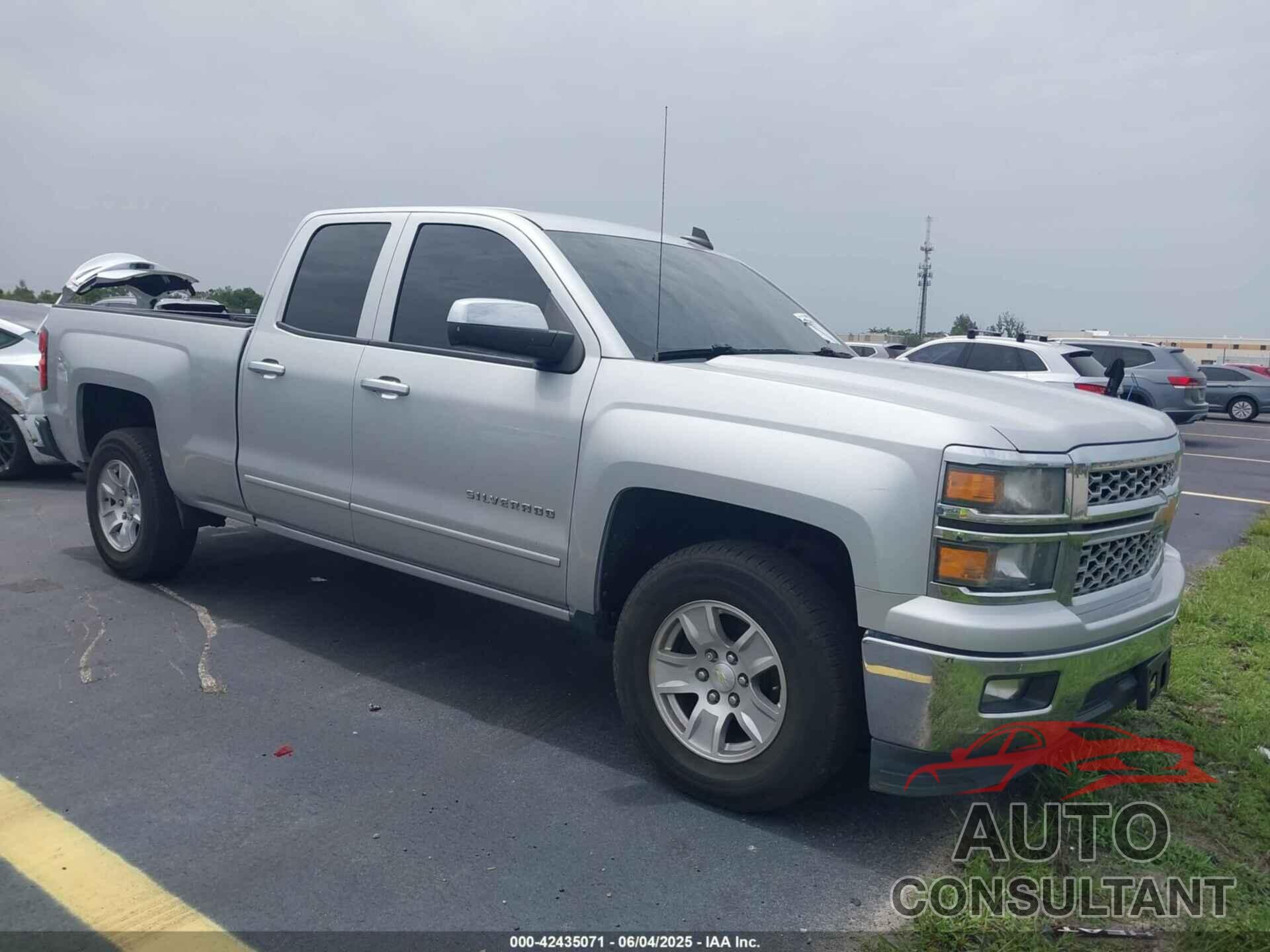 CHEVROLET SILVERADO 1500 2015 - 1GCRCREHXFZ186961