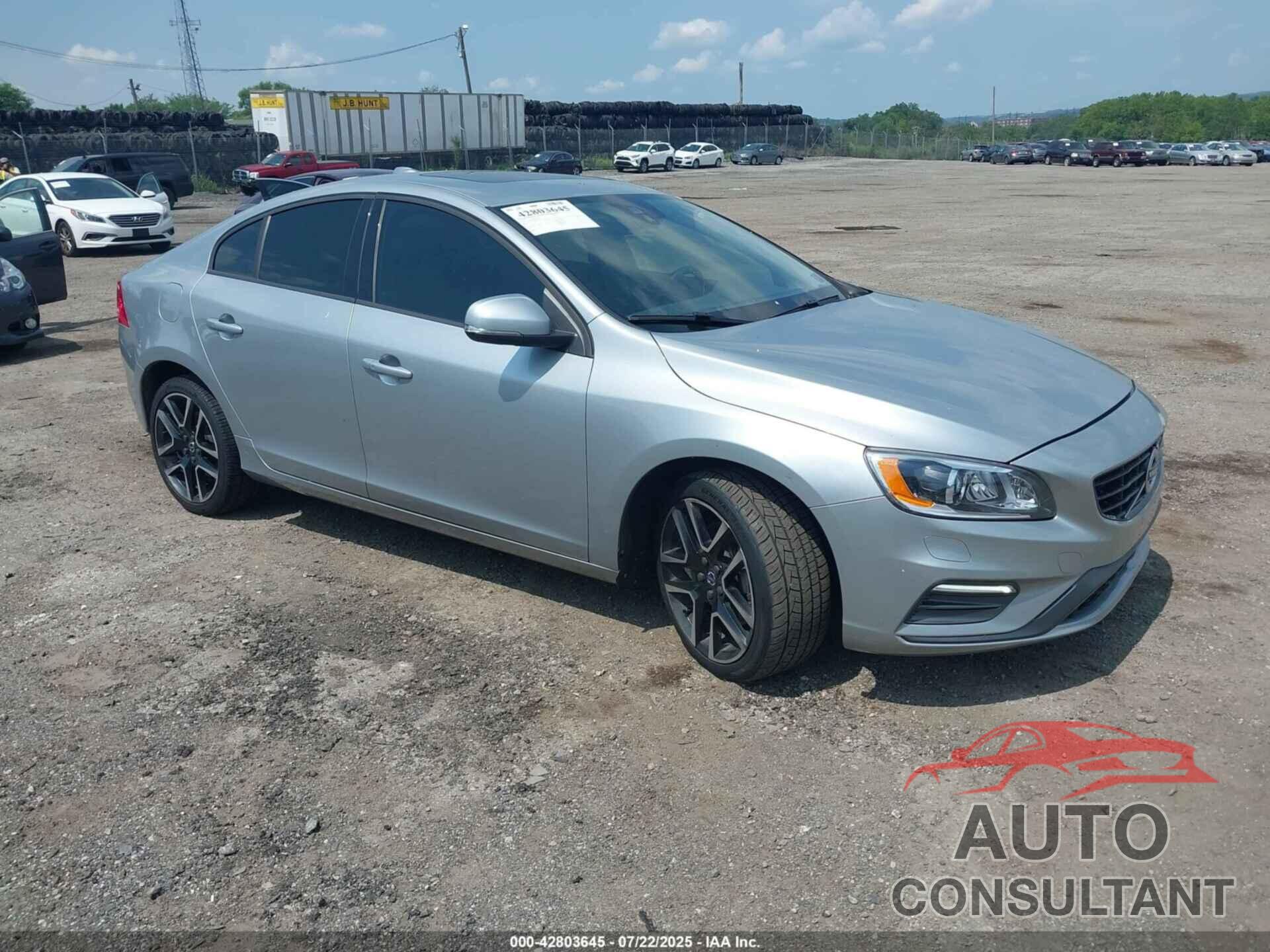 VOLVO S60 2017 - YV140MTL8H2438953