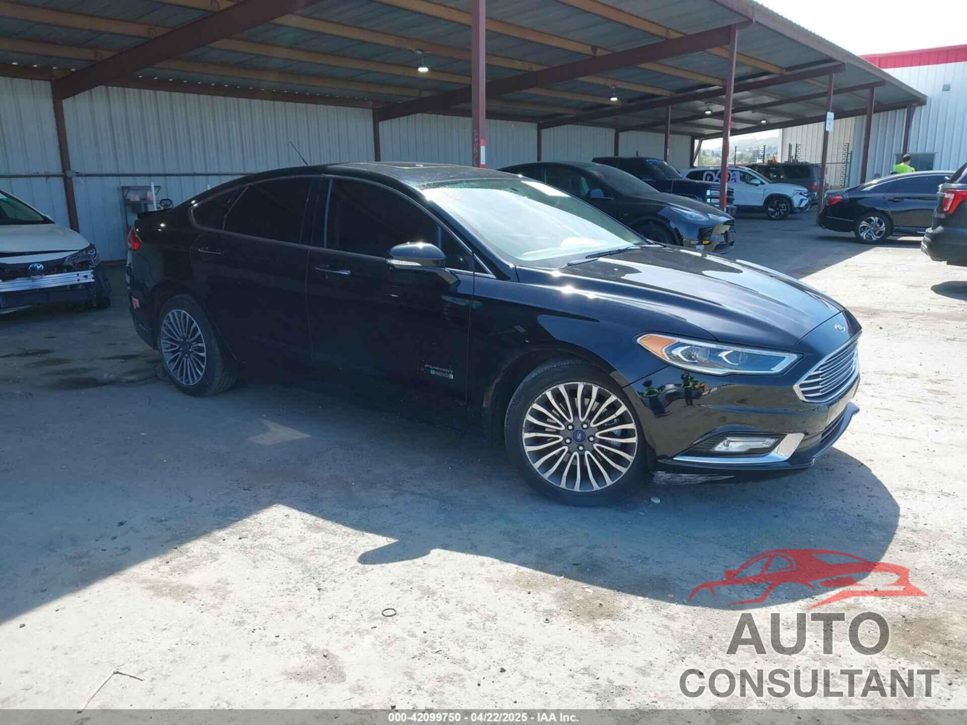 FORD FUSION ENERGI 2017 - 3FA6P0PU4HR380184
