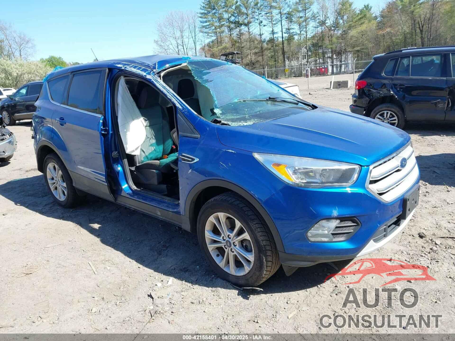 FORD ESCAPE 2019 - 1FMCU9GD5KUC17470