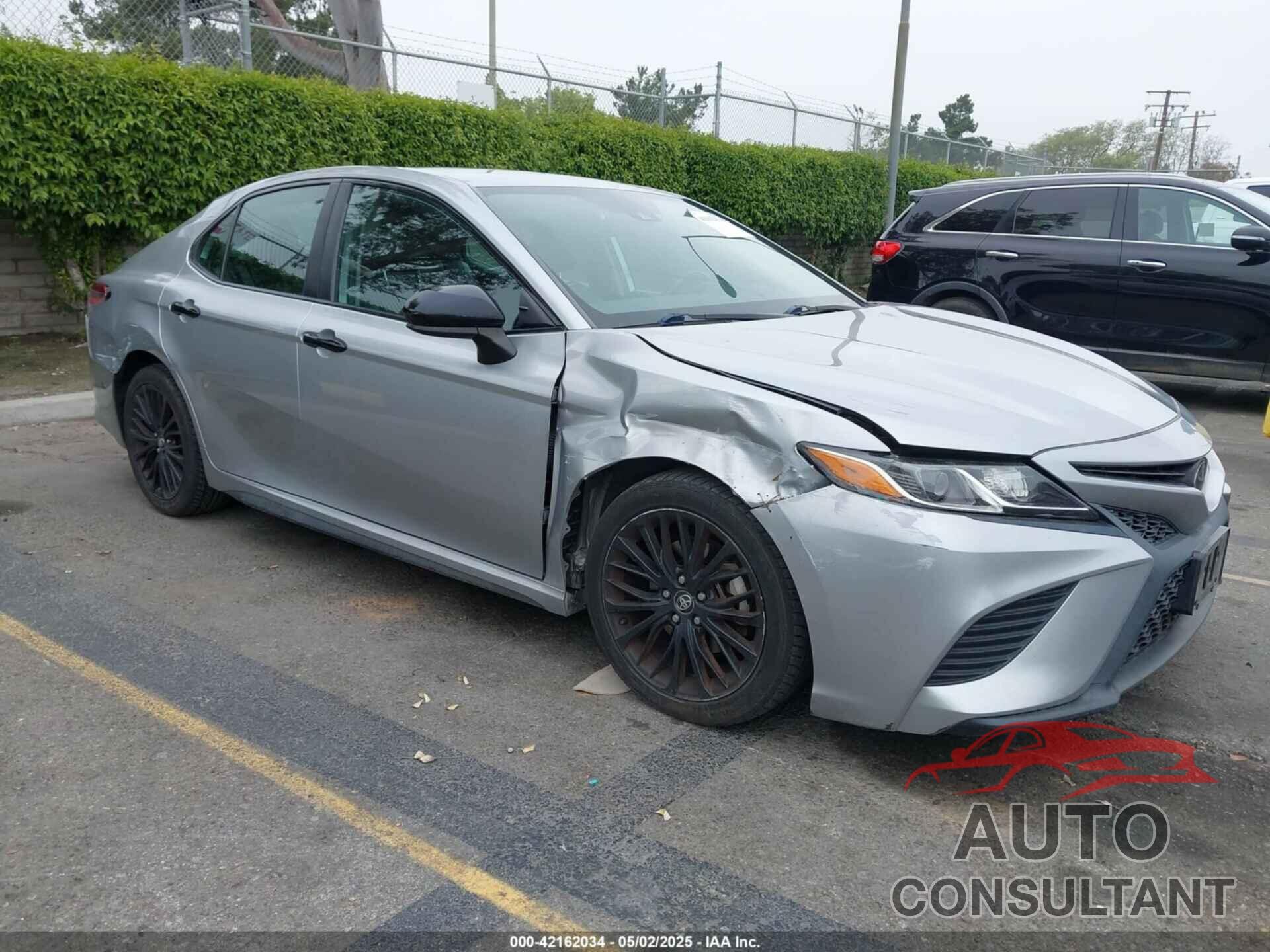 TOYOTA CAMRY 2019 - 4T1B11HK2KU299628