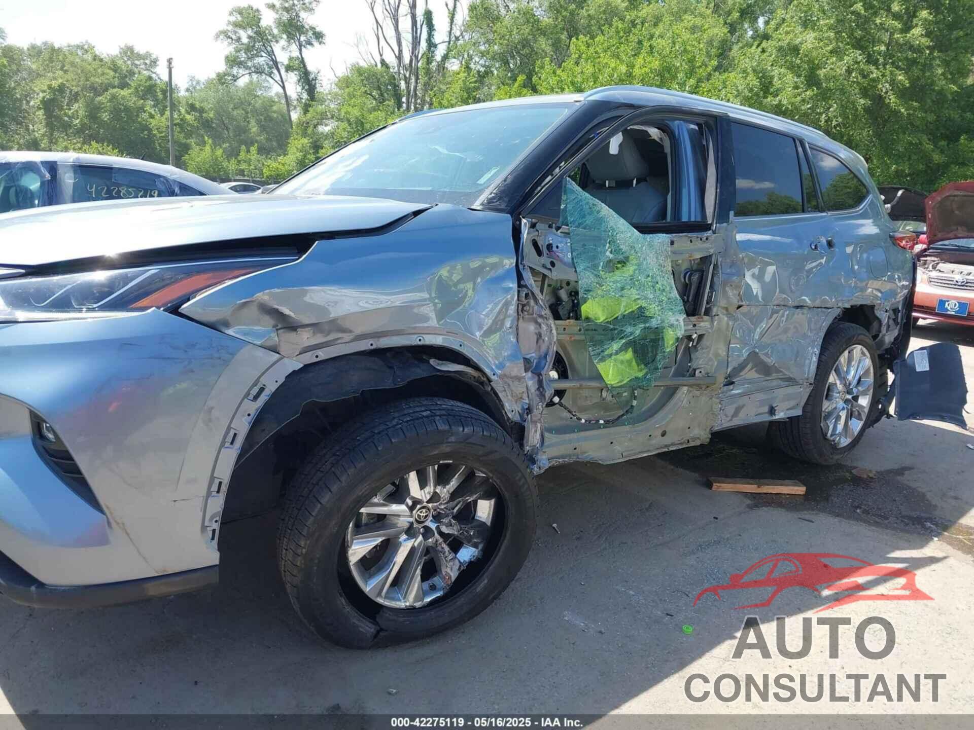 TOYOTA HIGHLANDER 2022 - 5TDDZRBH0NS192331