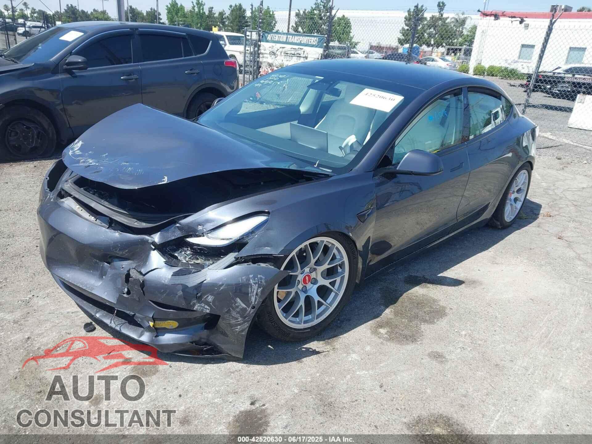 TESLA MODEL 3 2021 - 5YJ3E1EA8MF928717