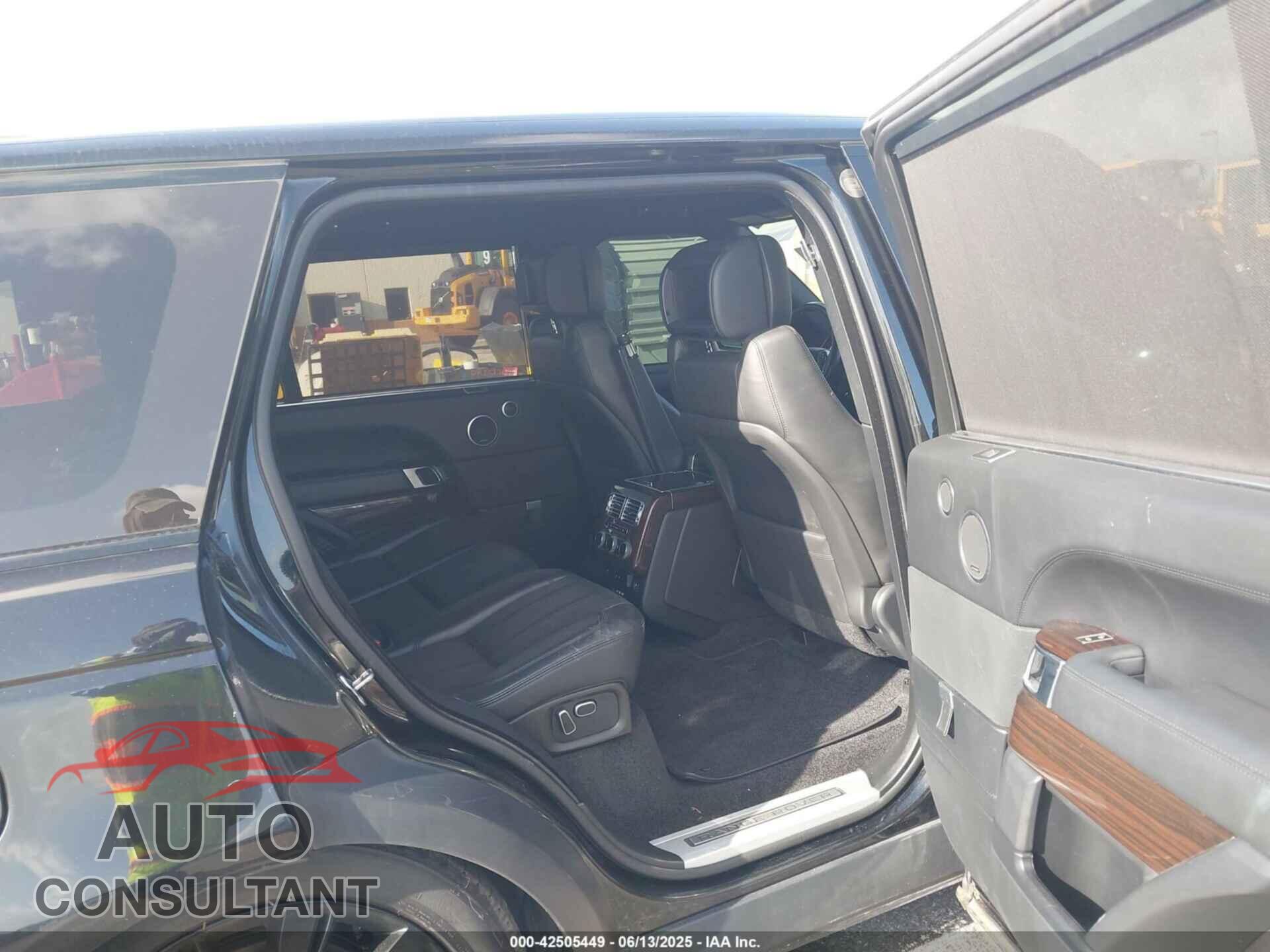 LAND ROVER RANGE ROVER 2015 - SALGS3TF0FA202892