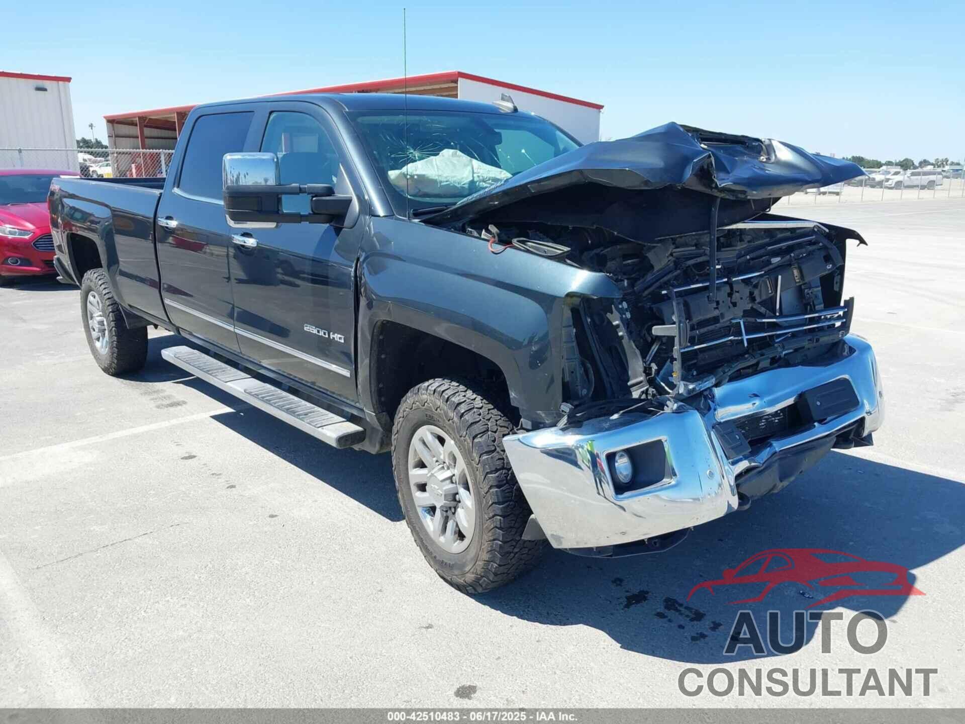 CHEVROLET SILVERADO 2500HD 2017 - 1GC1KWEY3HF120187